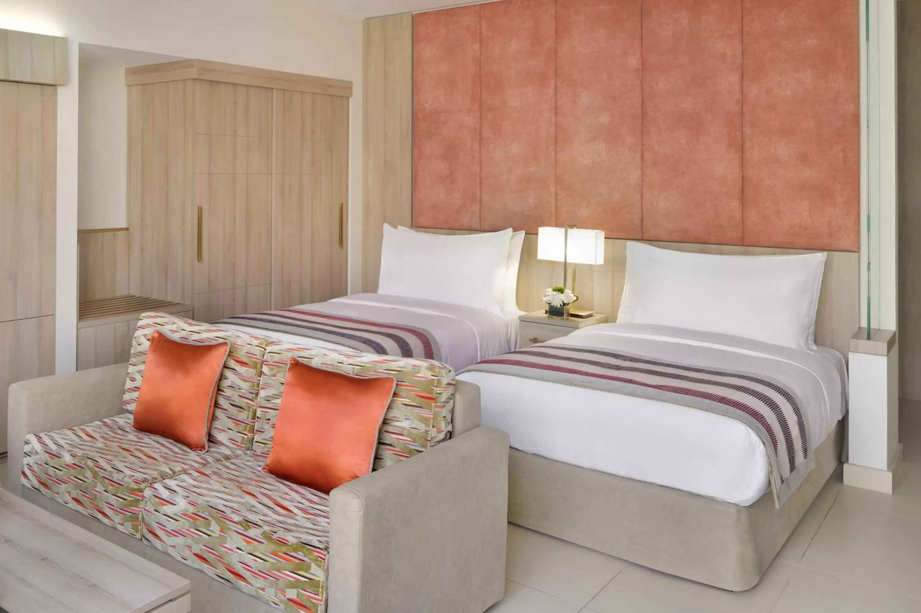 Bed in Mövenpick Hotel Tahlia Jeddah