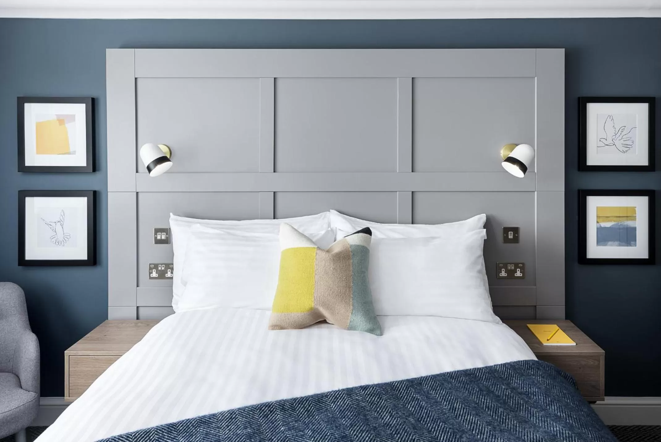 Photo of the whole room, Bed in voco St. Johns Solihull by IHG