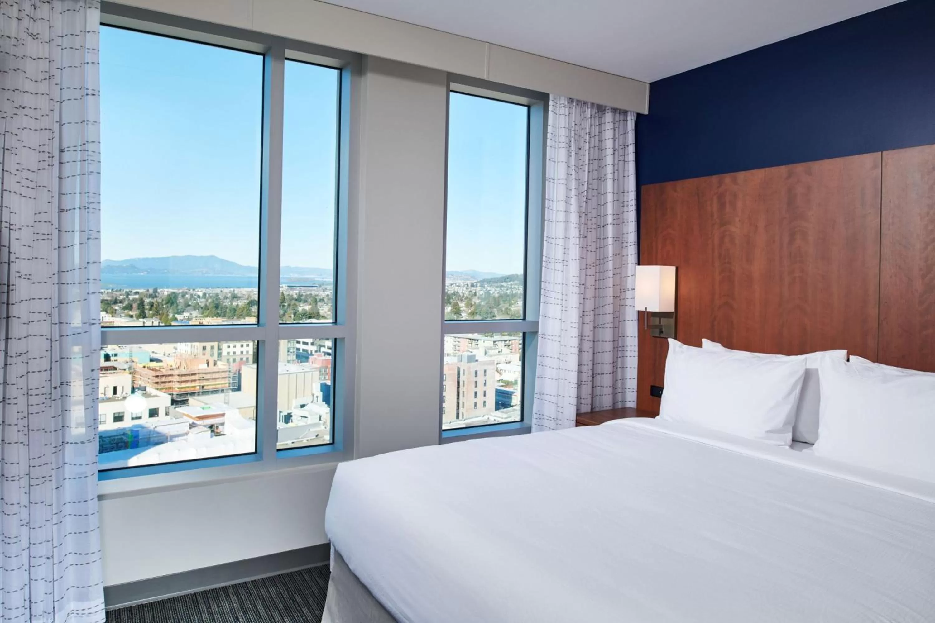 Bedroom, Bed in Residence Inn By Marriott Berkeley