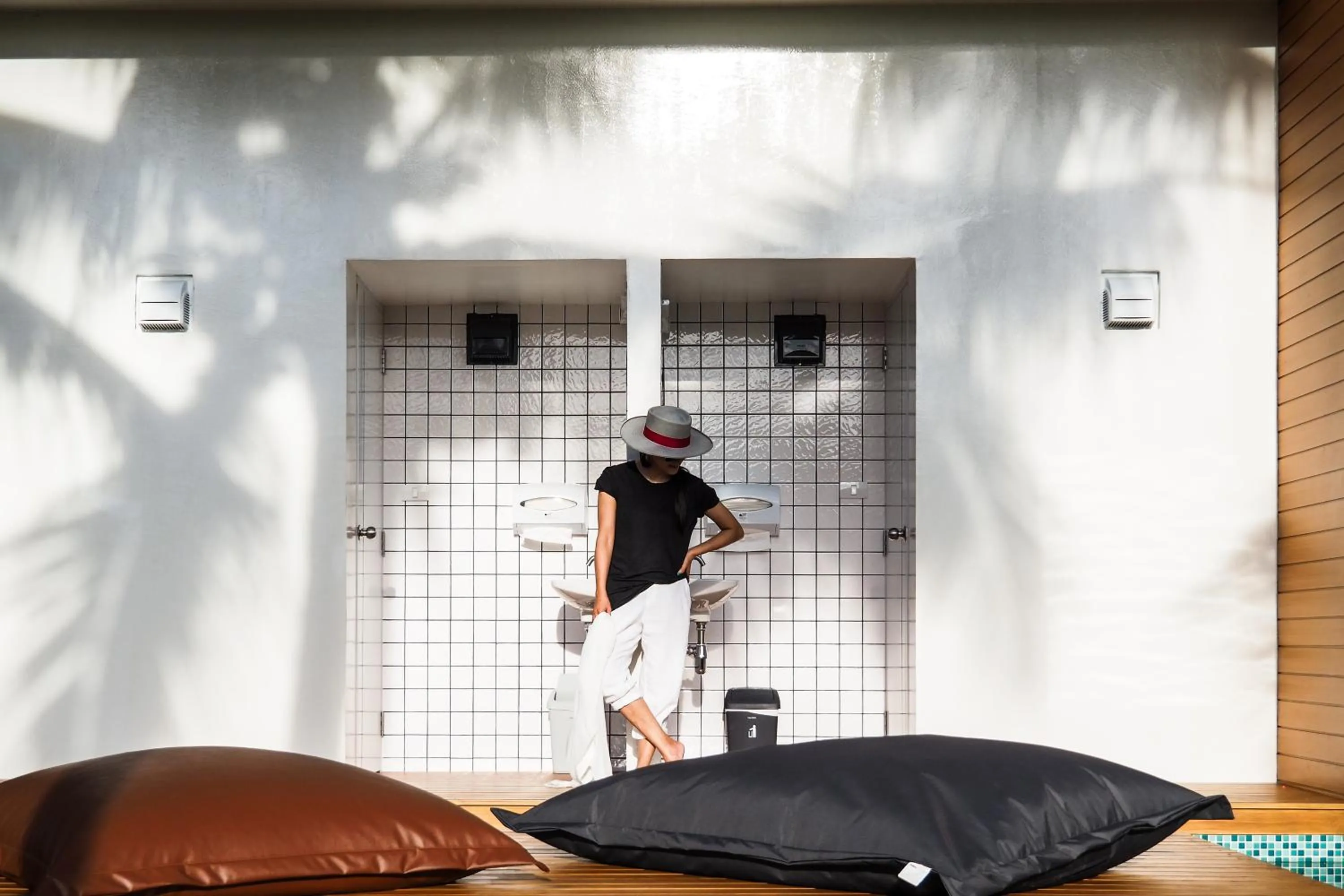 Area and facilities in Book a Bed Poshtel - SHA Plus