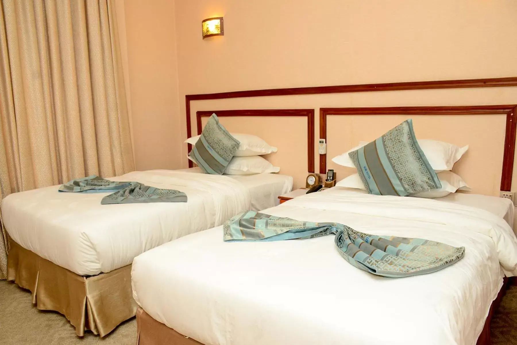 Twin Room in Kim Hotel Twin Room in Kim Hotel