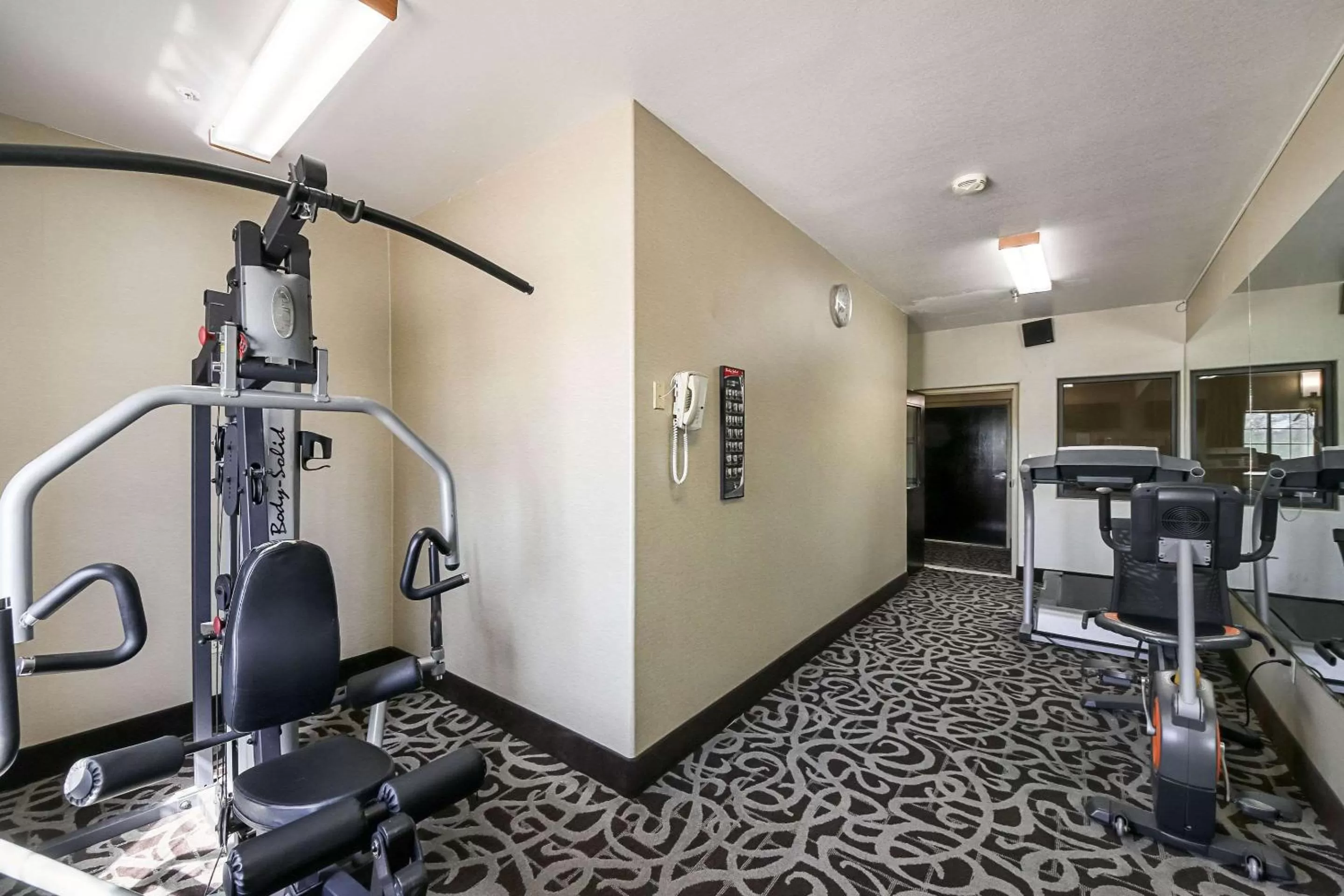 Fitness centre/facilities in Quality Inn Kingsville Hwy 77