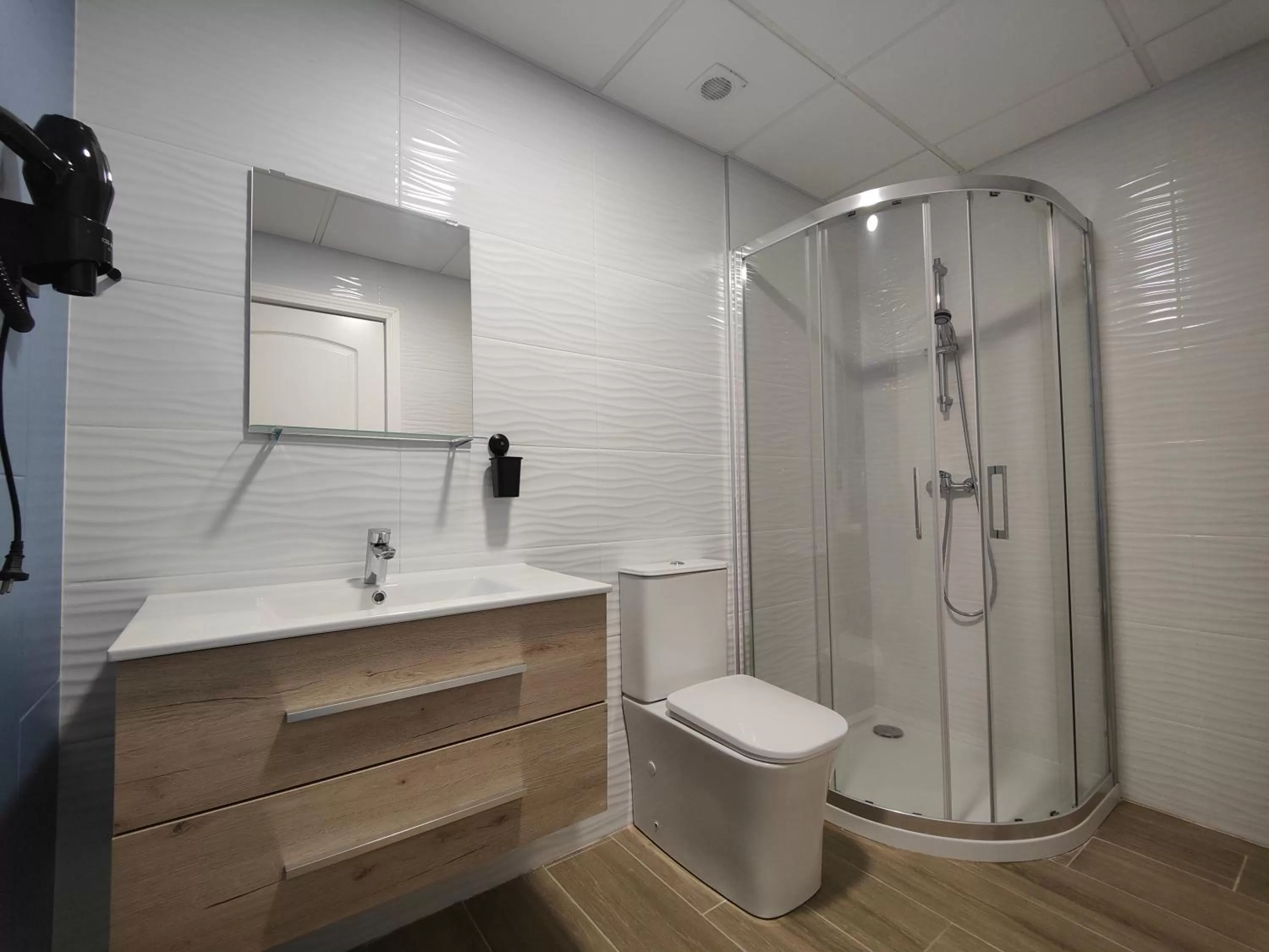 Toilet in Hotel Apartamentos Pueblo Mar