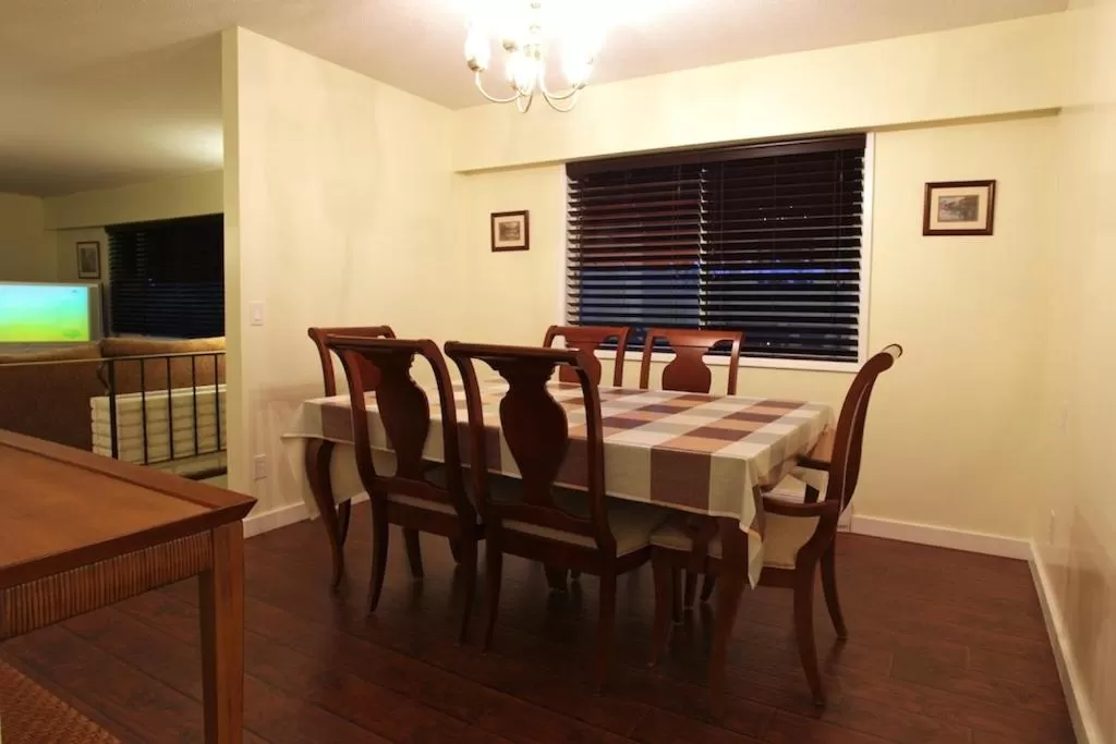 Dining Area in Cherry Tree Inn