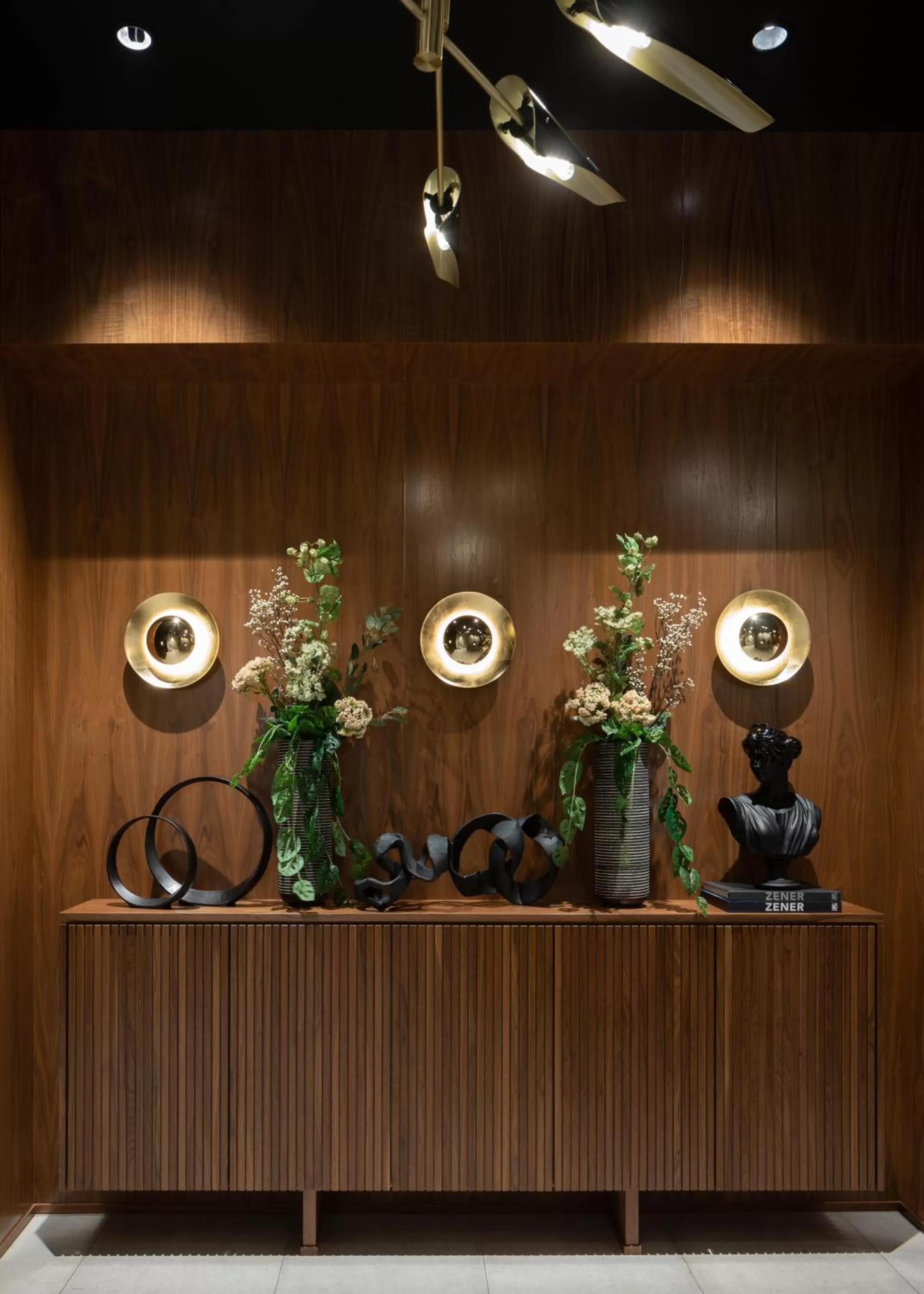 Lobby or reception in Hotel Stratford San Francisco - Handwritten Collection