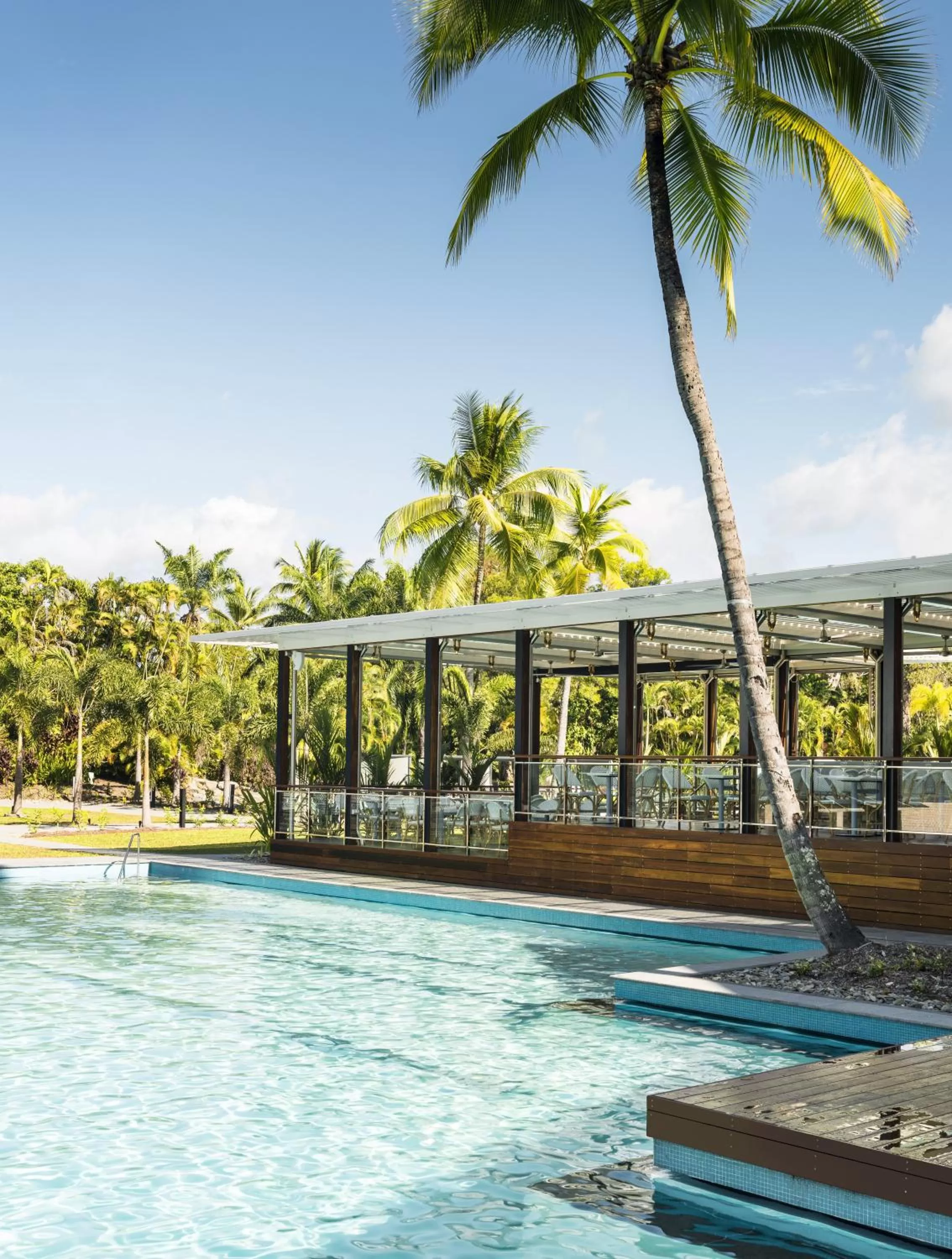 Swimming pool in Sheraton Grand Mirage Resort, Port Douglas