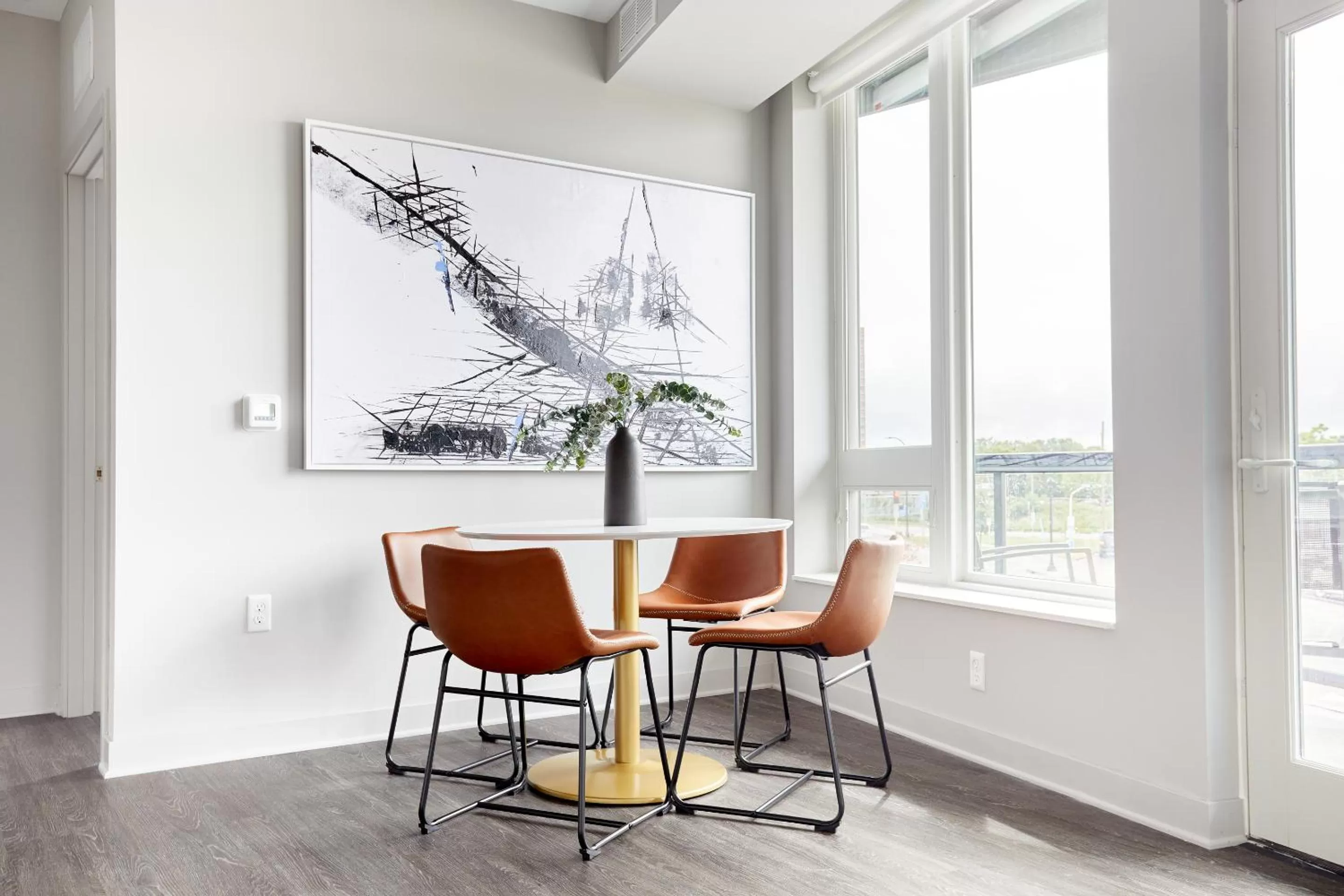 Living room, Dining Area in Sonder at LUNA