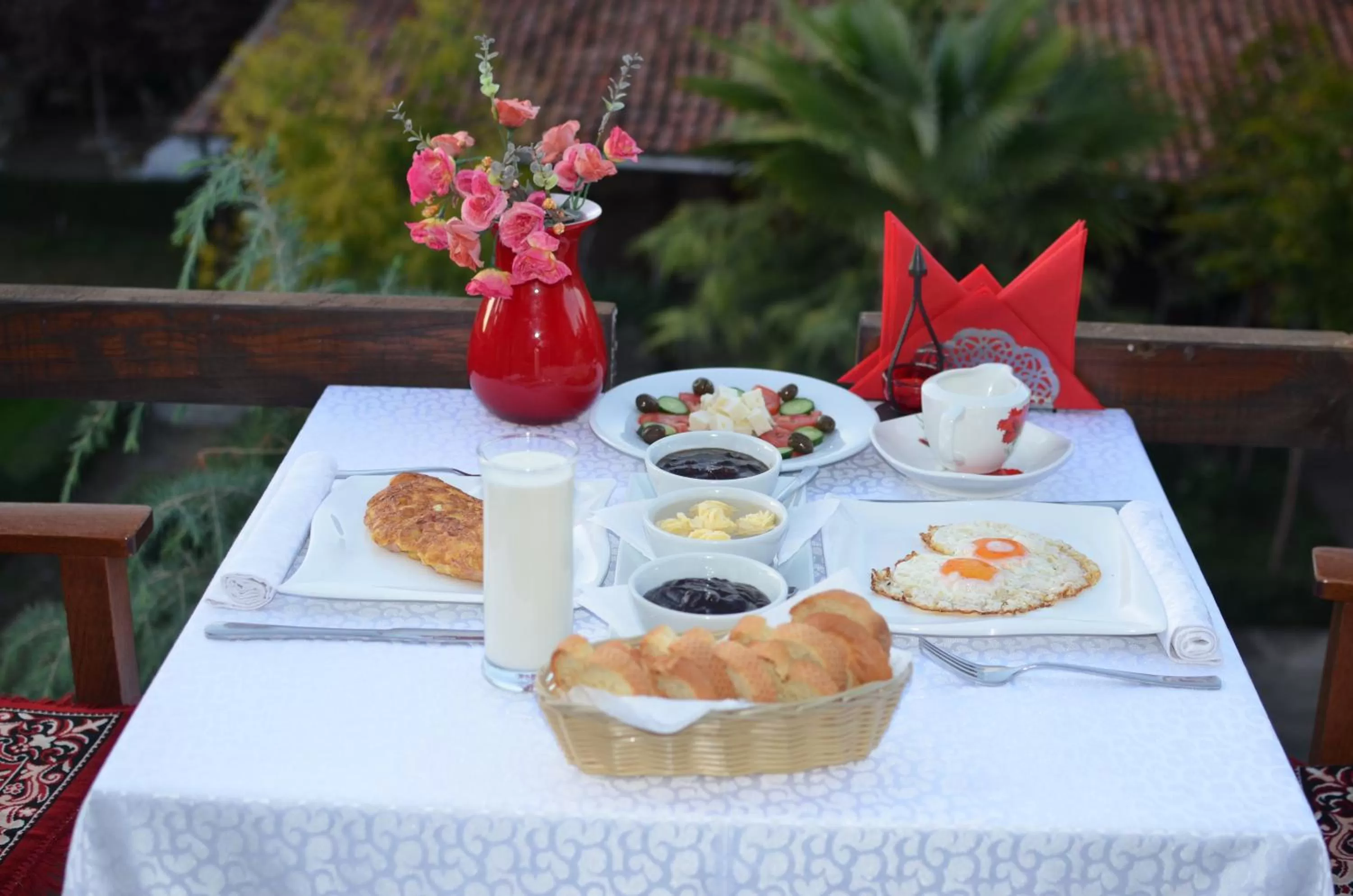 Breakfast in Real Scampis Hotel