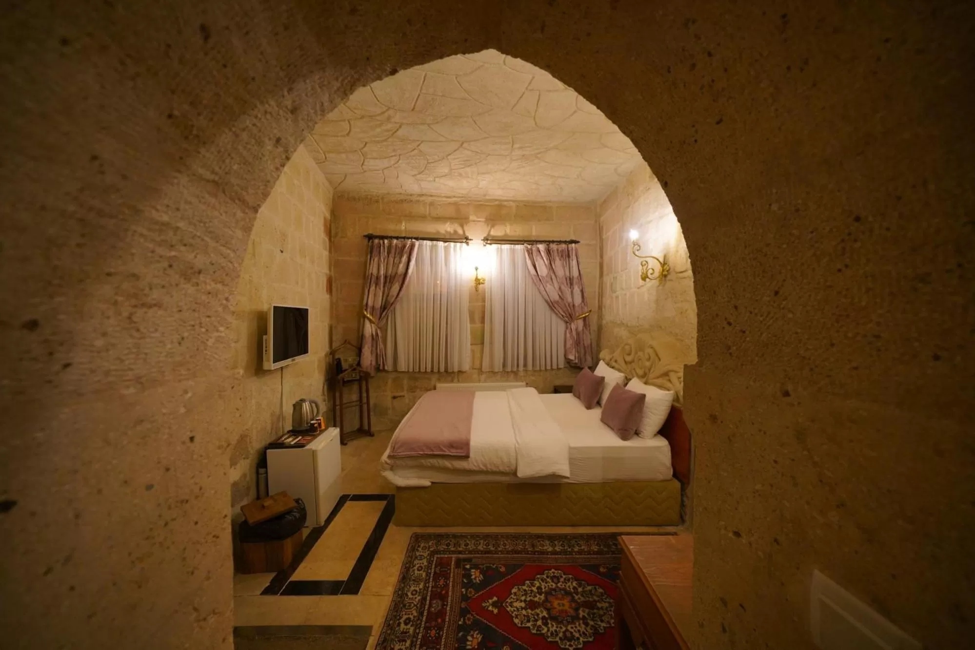 Photo of the whole room, Bed in Cappadocia Nar Cave House & Swimming Pool