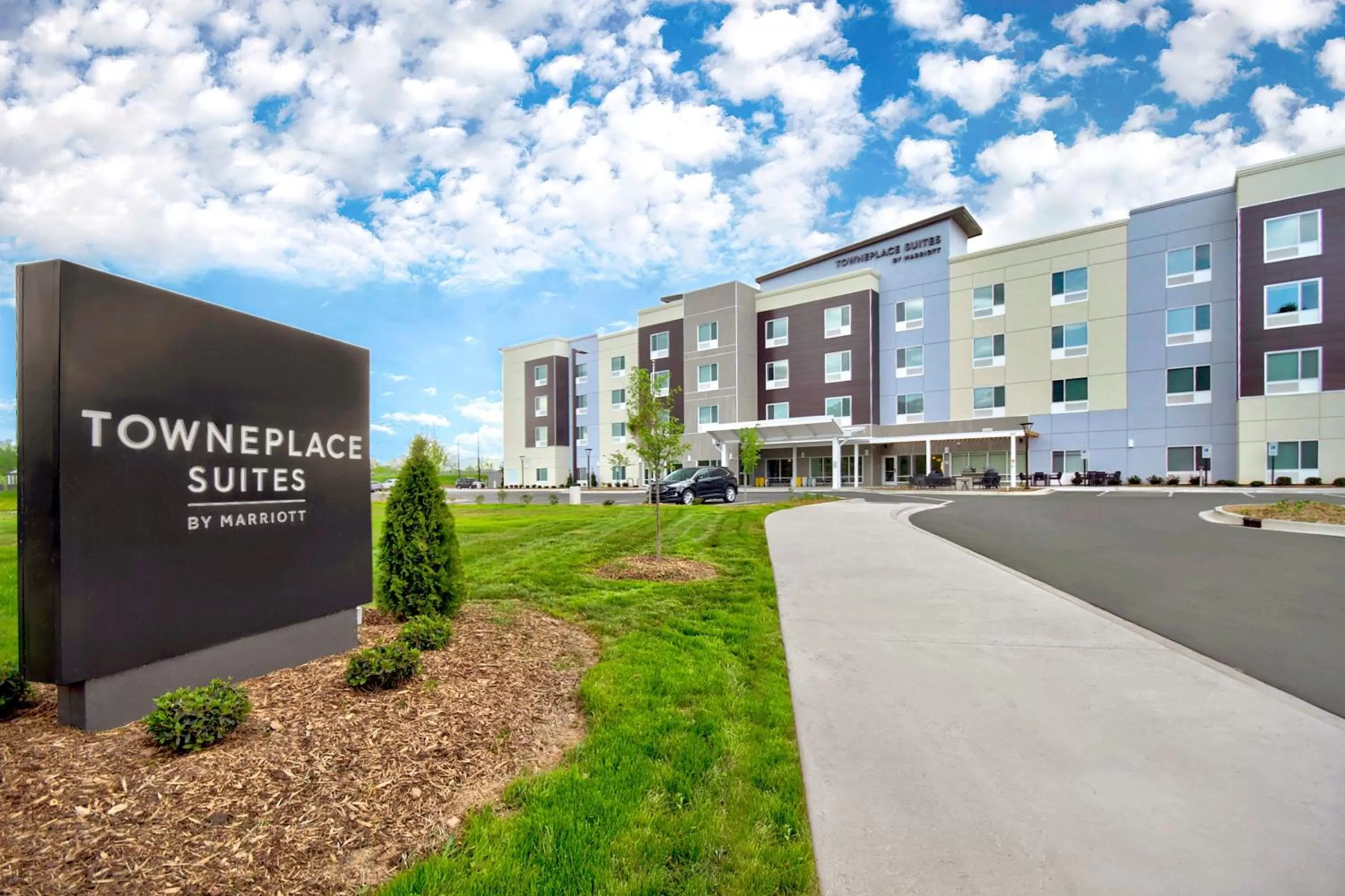 Property building in TownePlace Suites by Marriott Asheville West