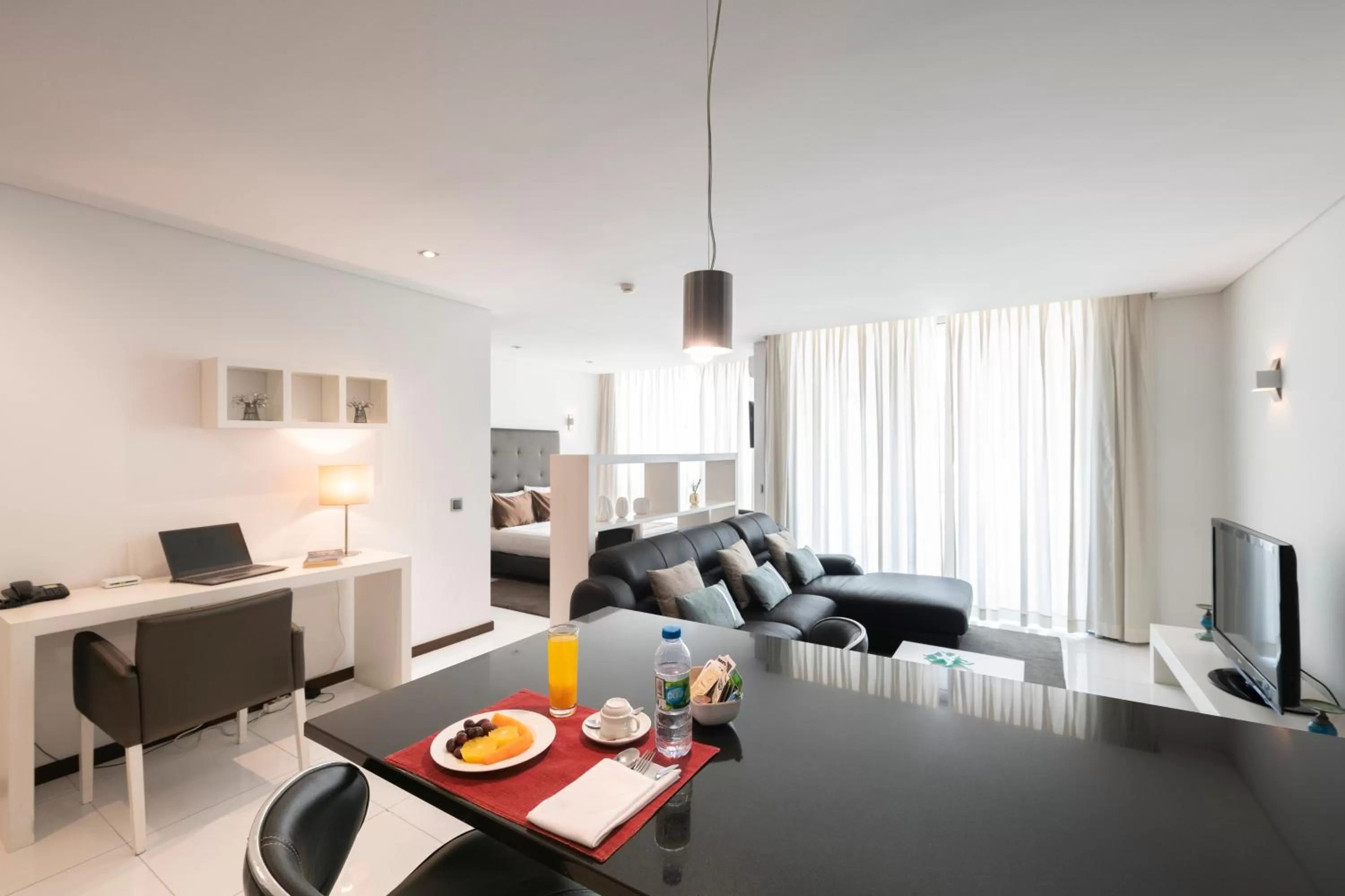 Bedroom in RK Suite Hotel