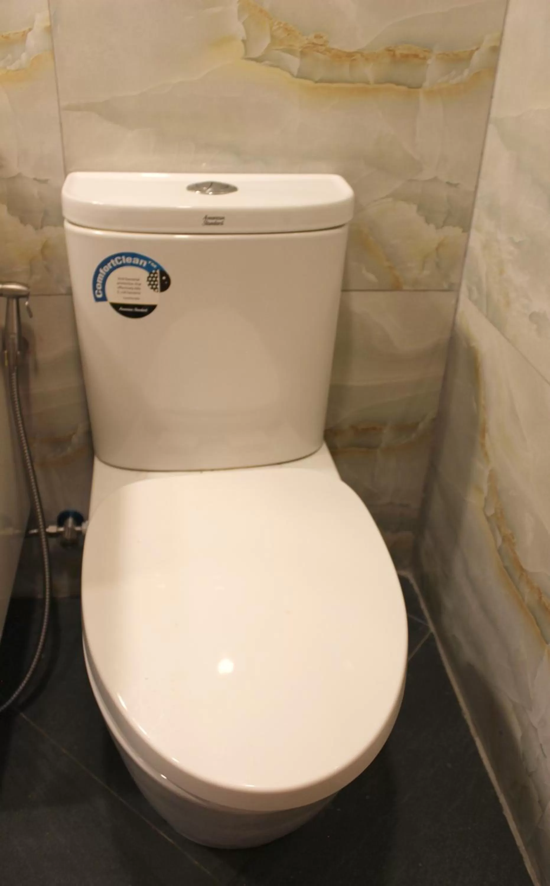 Toilet in V One Pride-Sukhumvit 22, Bangkok