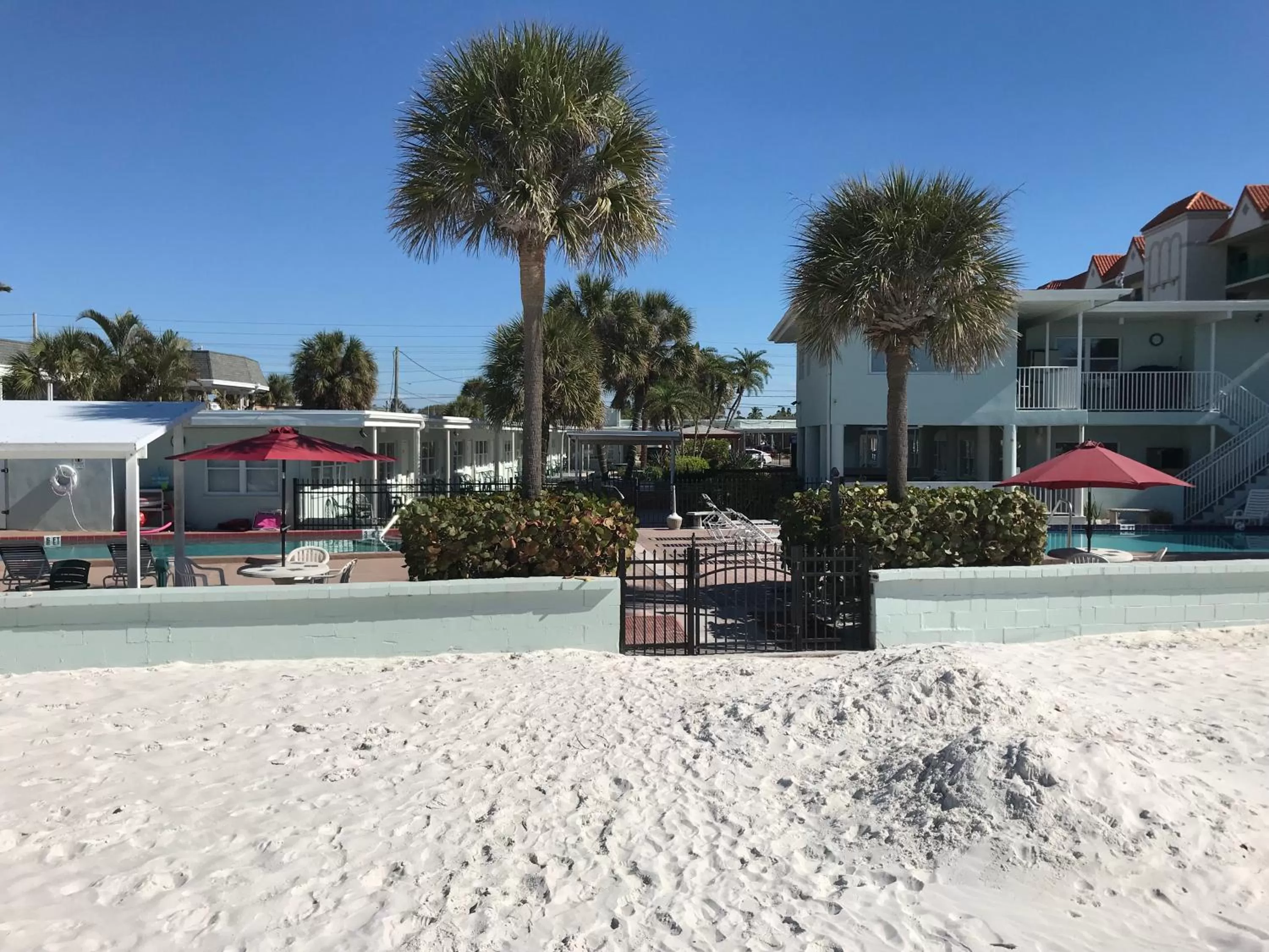 Beach, Winter in Miramar Resort