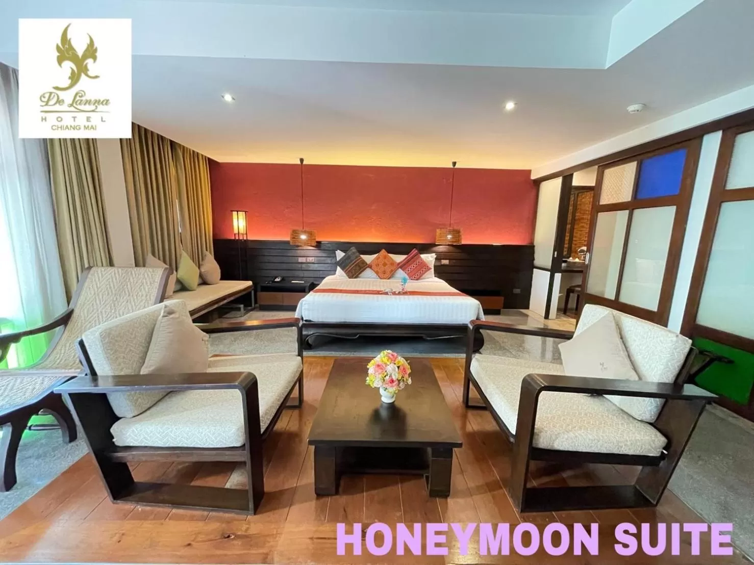 Living room in De Lanna Hotel