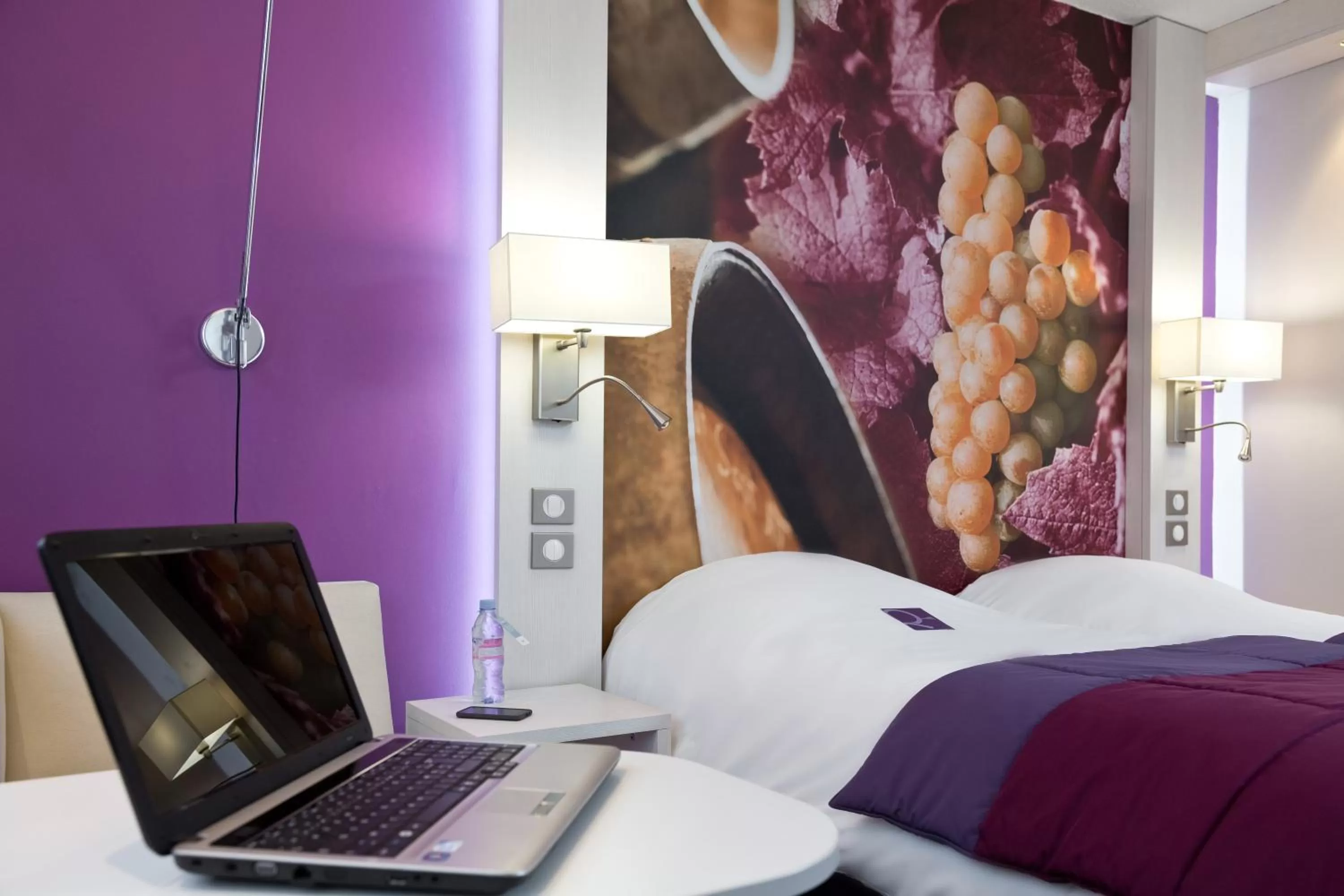 Photo of the whole room, Bed in Mercure Strasbourg Aéroport