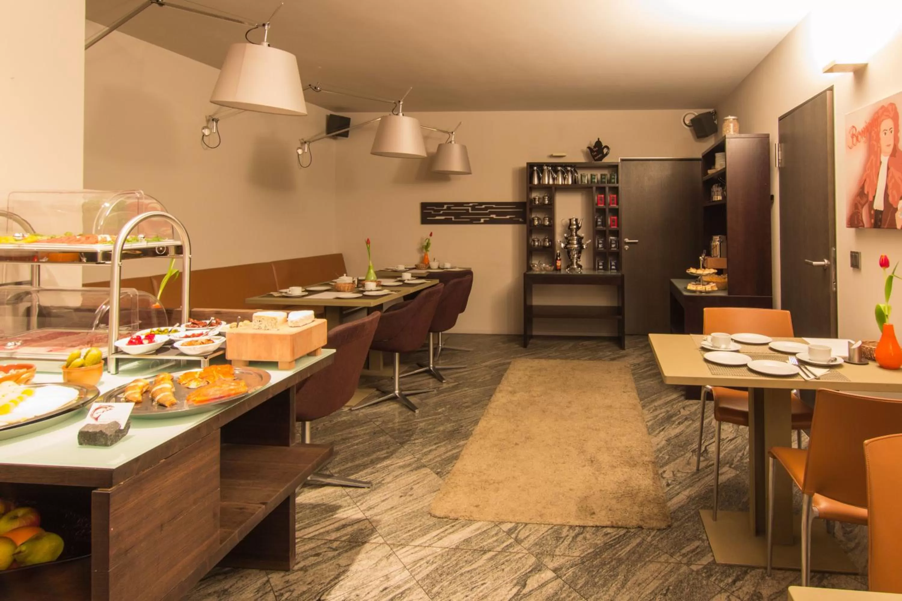 Restaurant/places to eat in Villa Pica Paca - Old Town