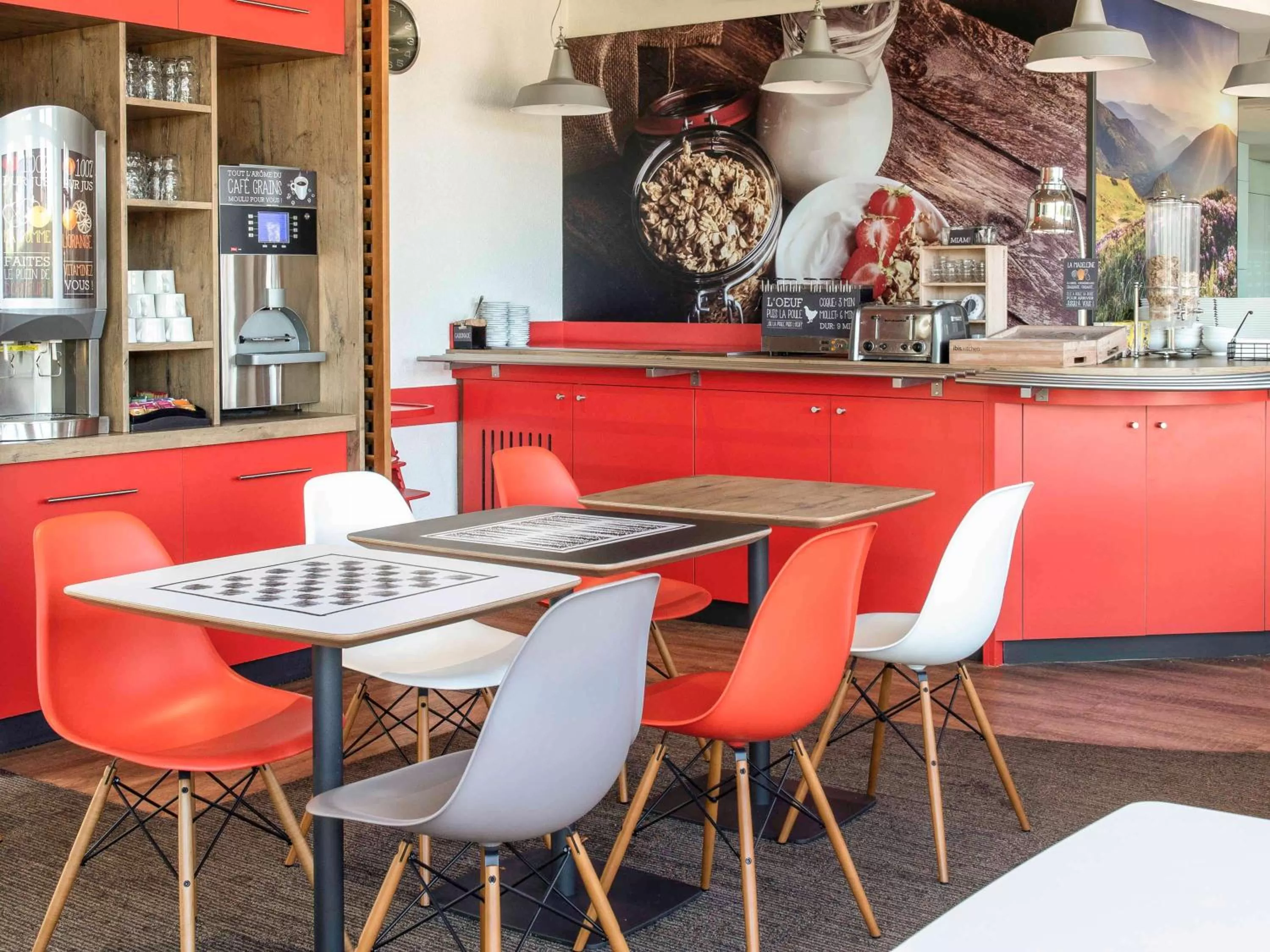 Restaurant/places to eat in ibis Issoire