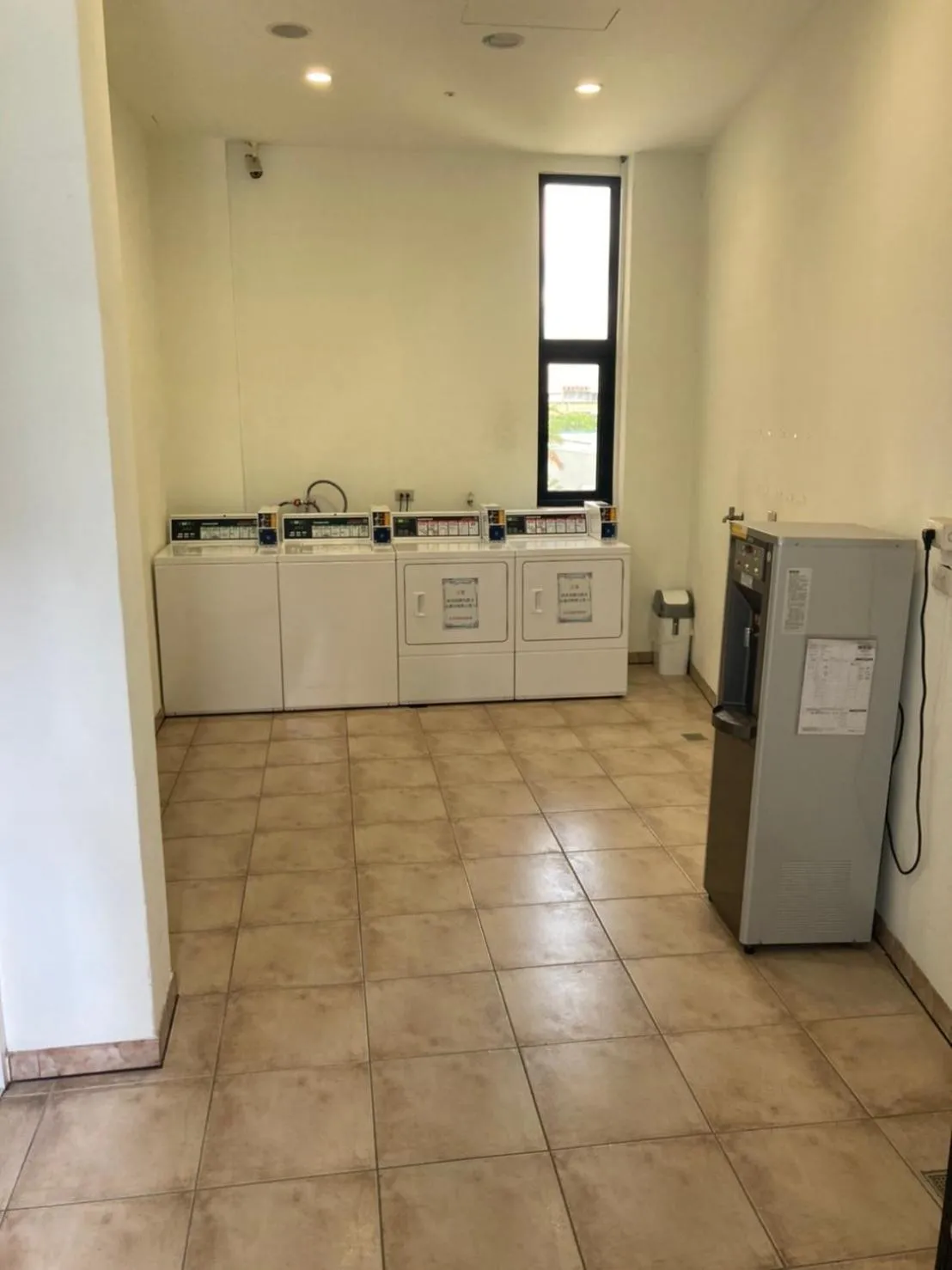 laundry in Wei Feng Hotel - Kaohsiung