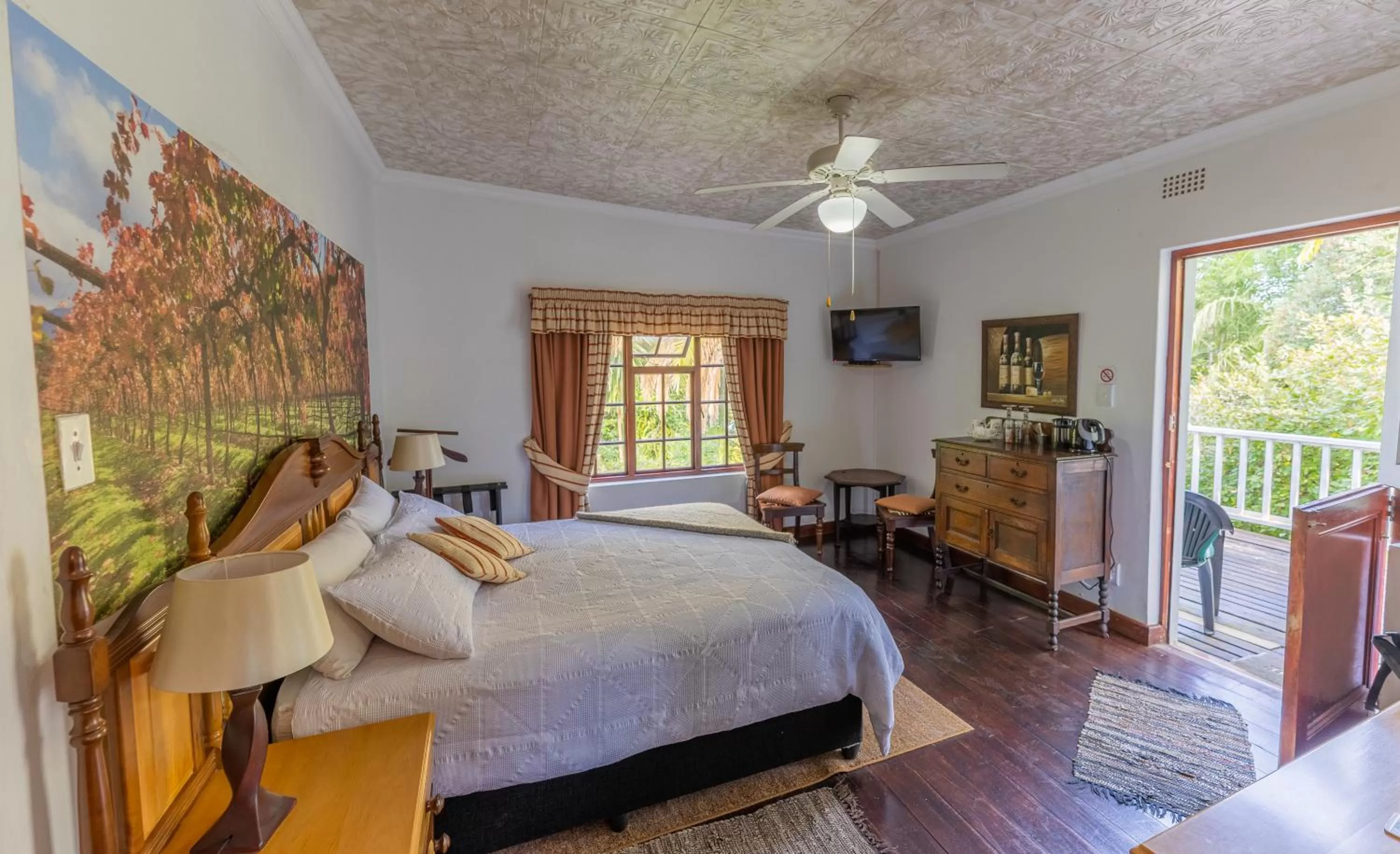 Bed in Aquaelberg Place