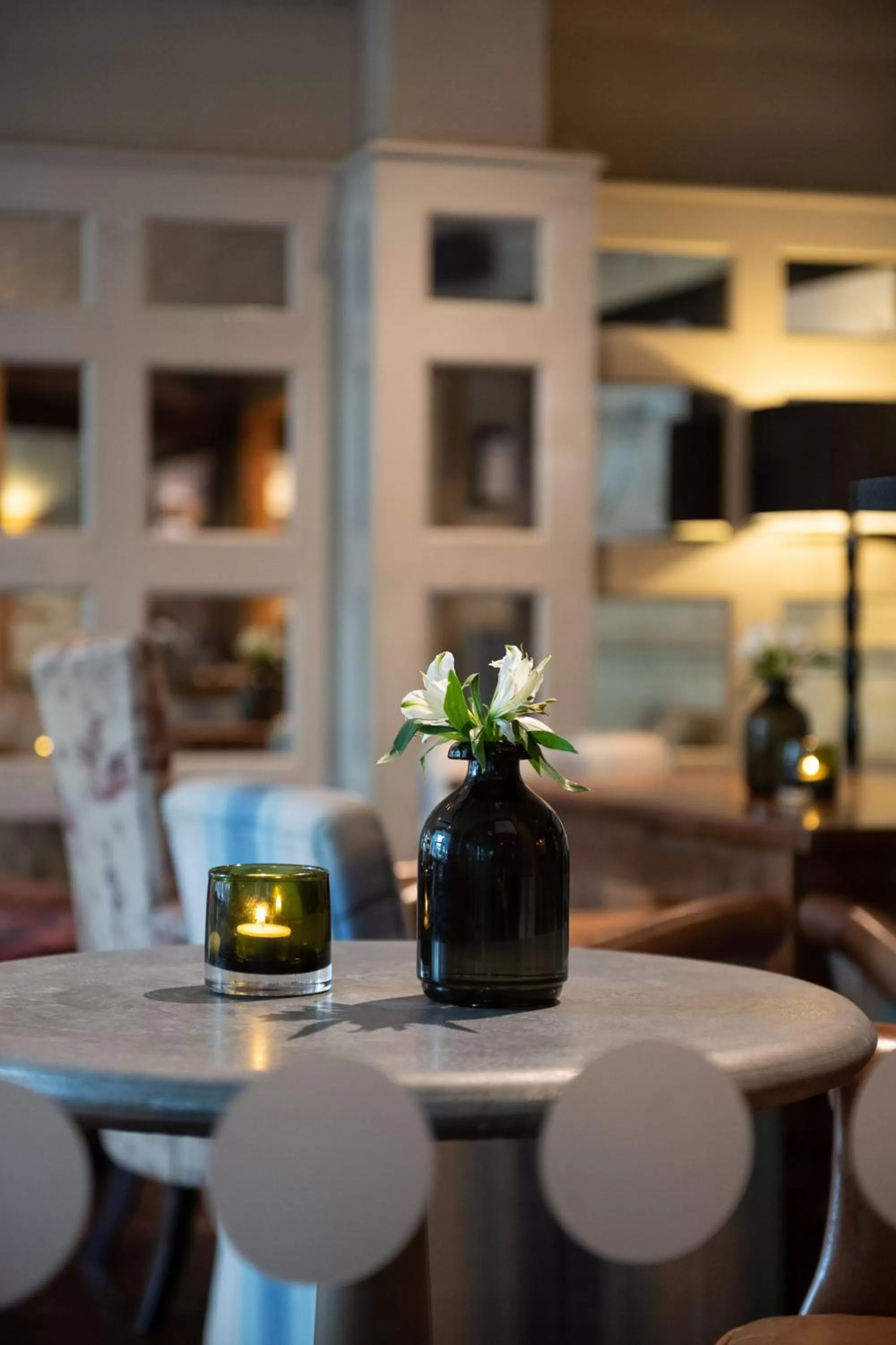 Dining Area in The Oatlands Chaser by Innkeeper's Collection