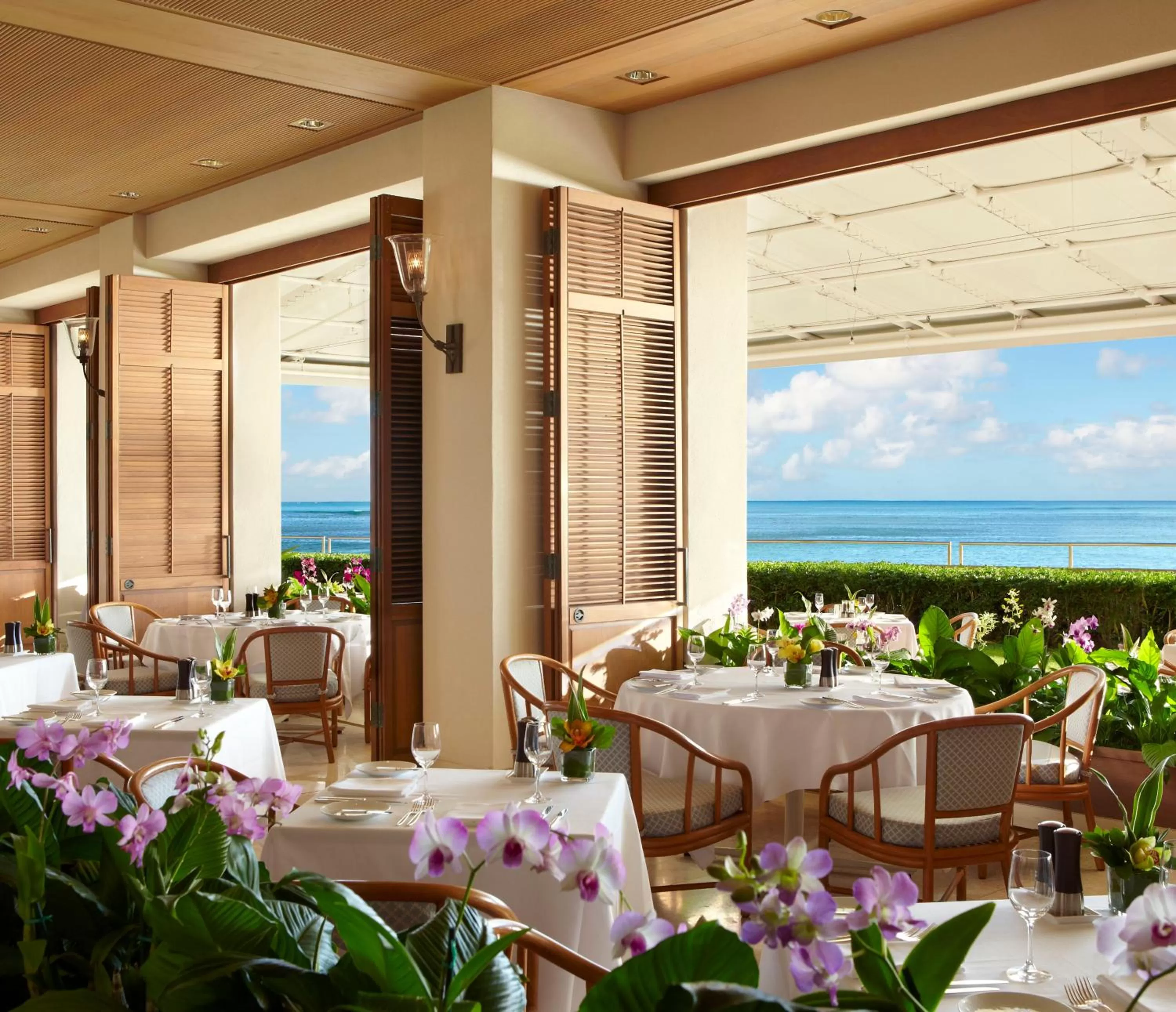 Restaurant/places to eat in Halekulani - NO RESORT FEE