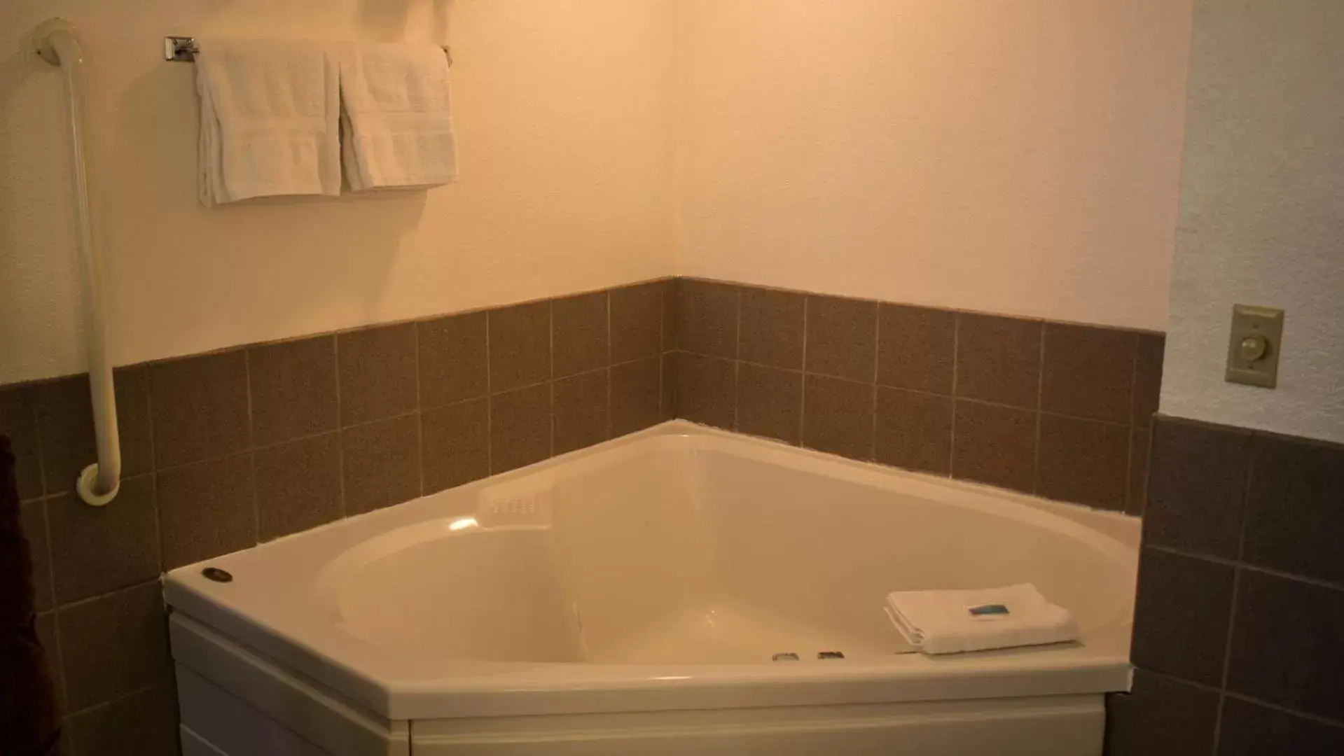 Deluxe King Suite in Odisha House of Rest Deluxe King Suite in Odisha House of Rest