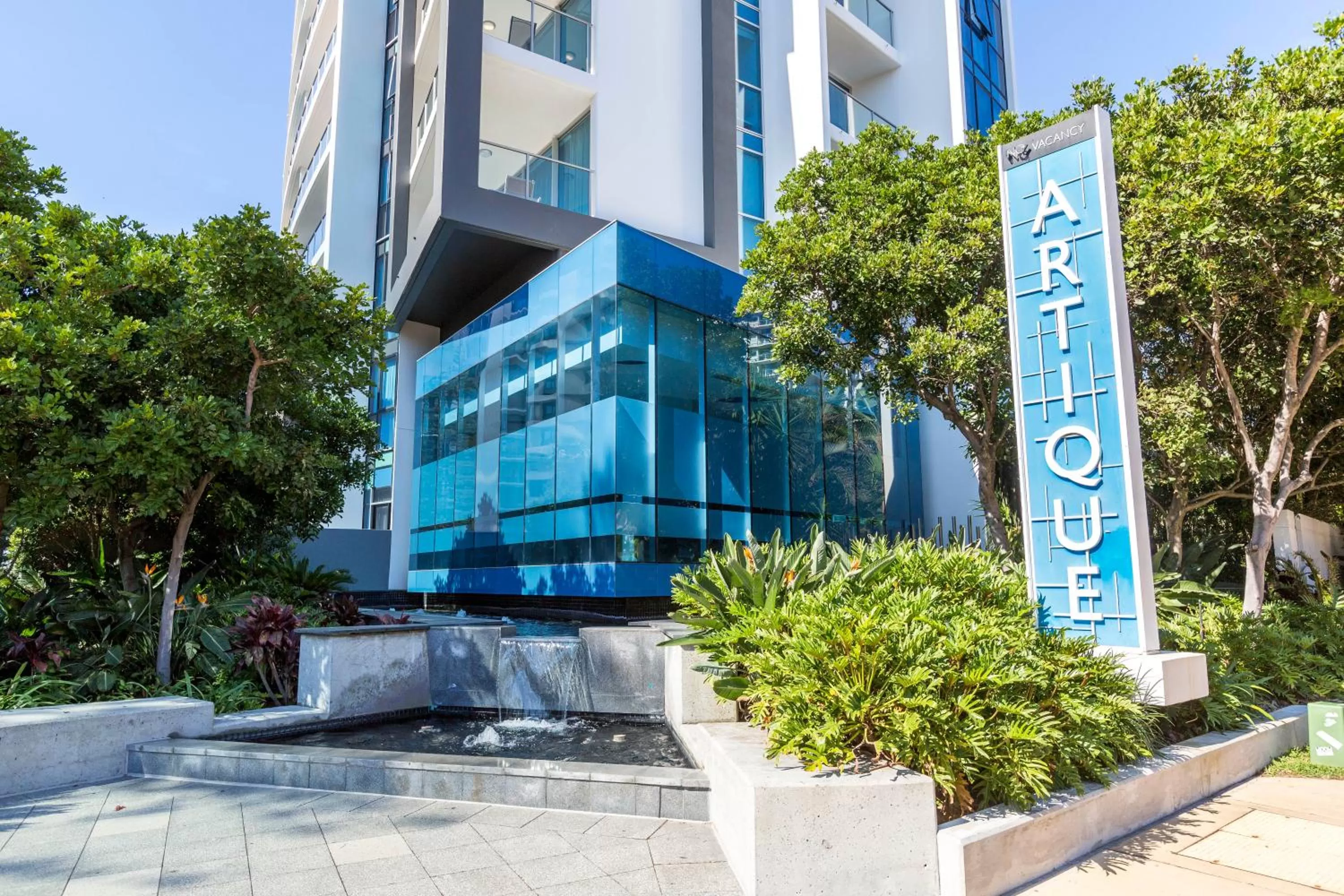 Property building in Artique Surfers Paradise - Official