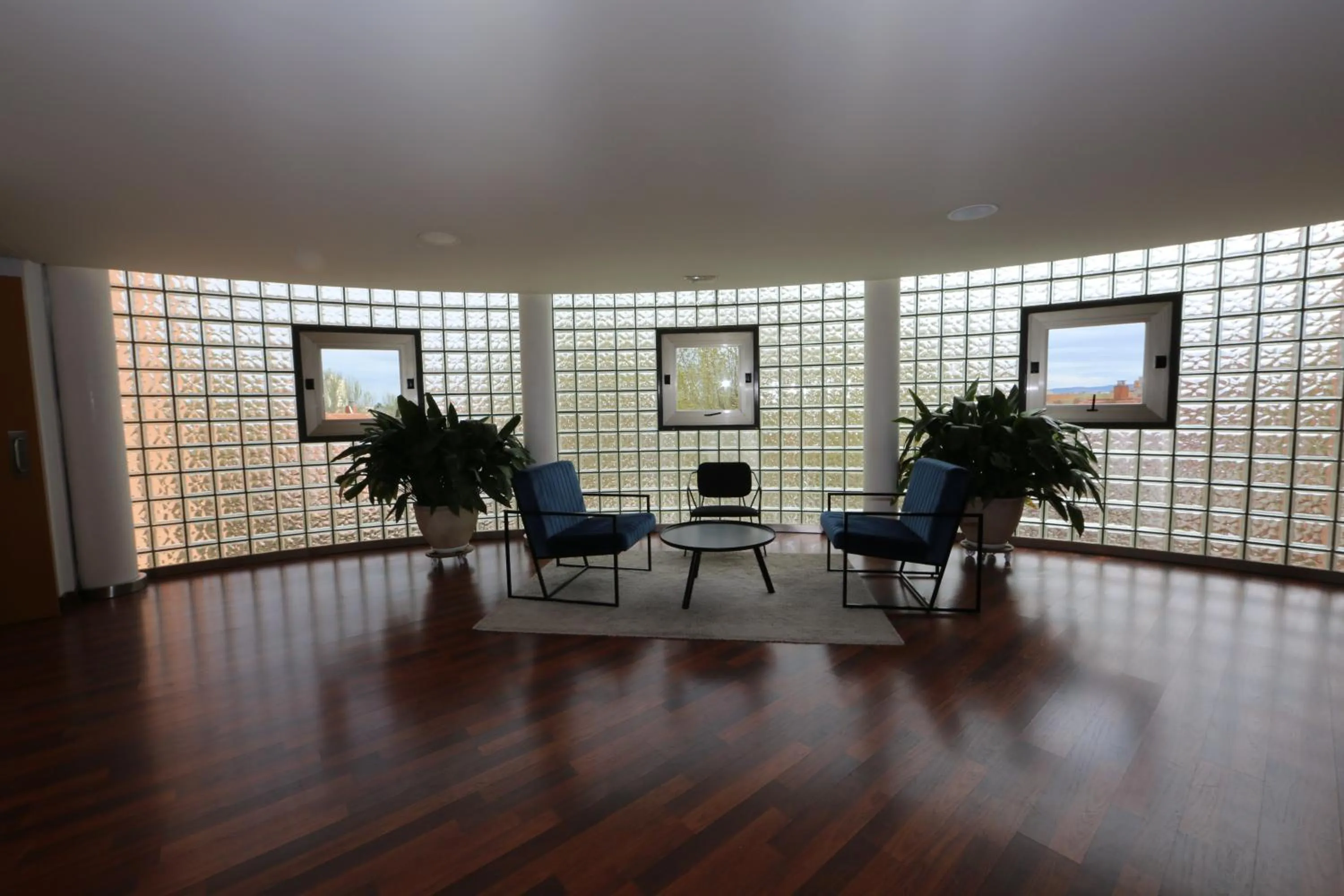 Business facilities in Hotel Universidad