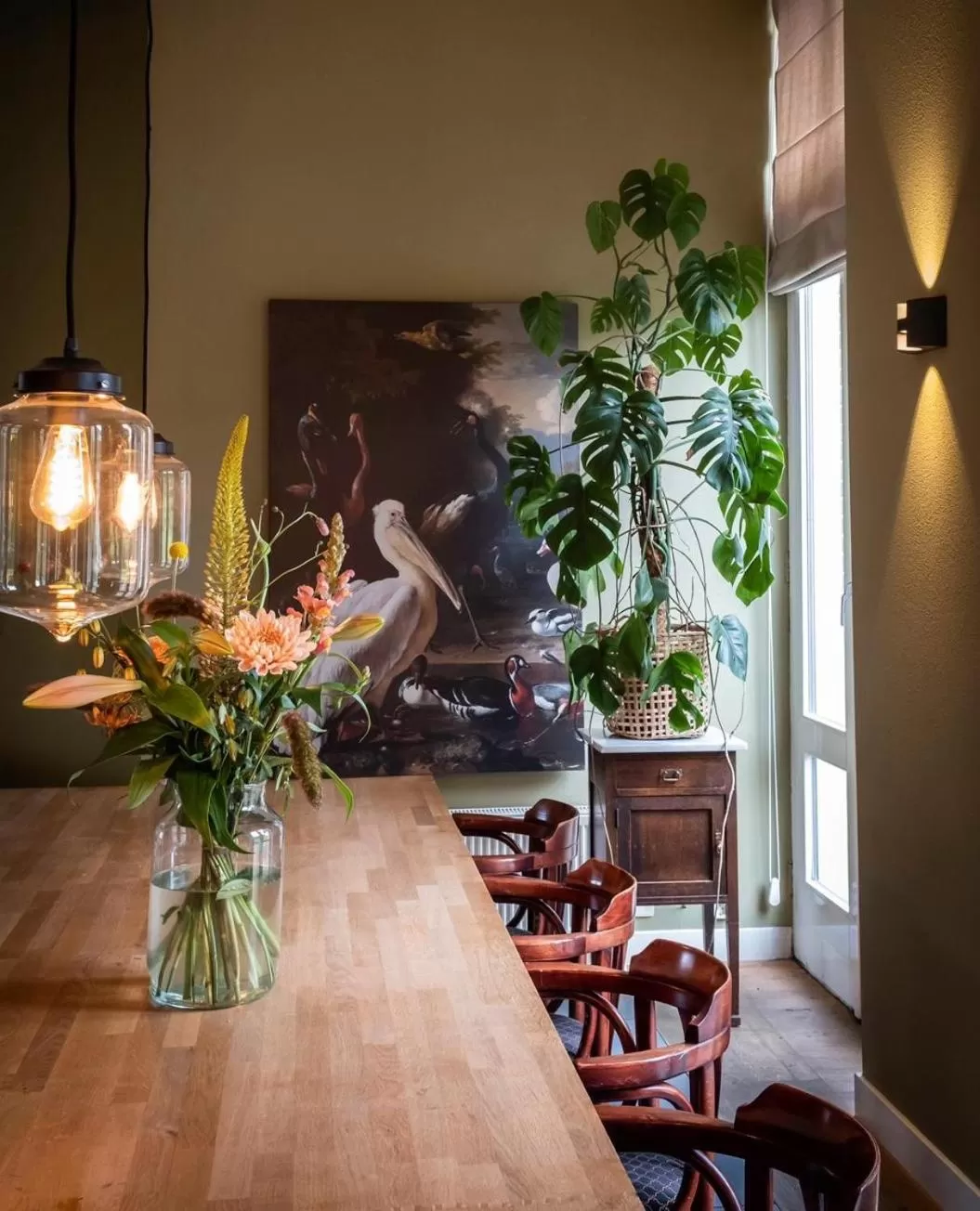 Restaurant/Places to Eat in Het Weeshuis