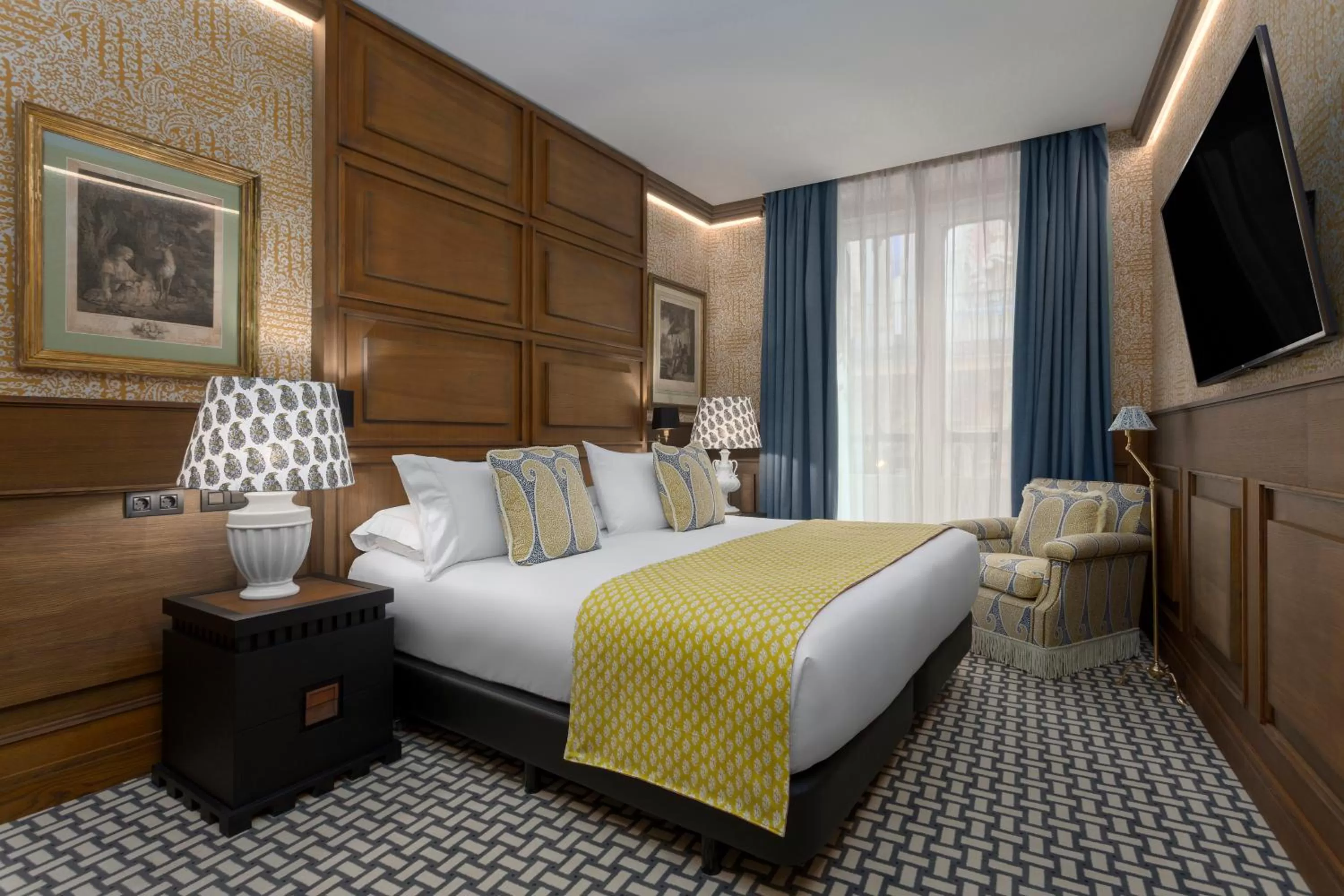 Property building, Bed in Room Mate Collection Alba, Madrid