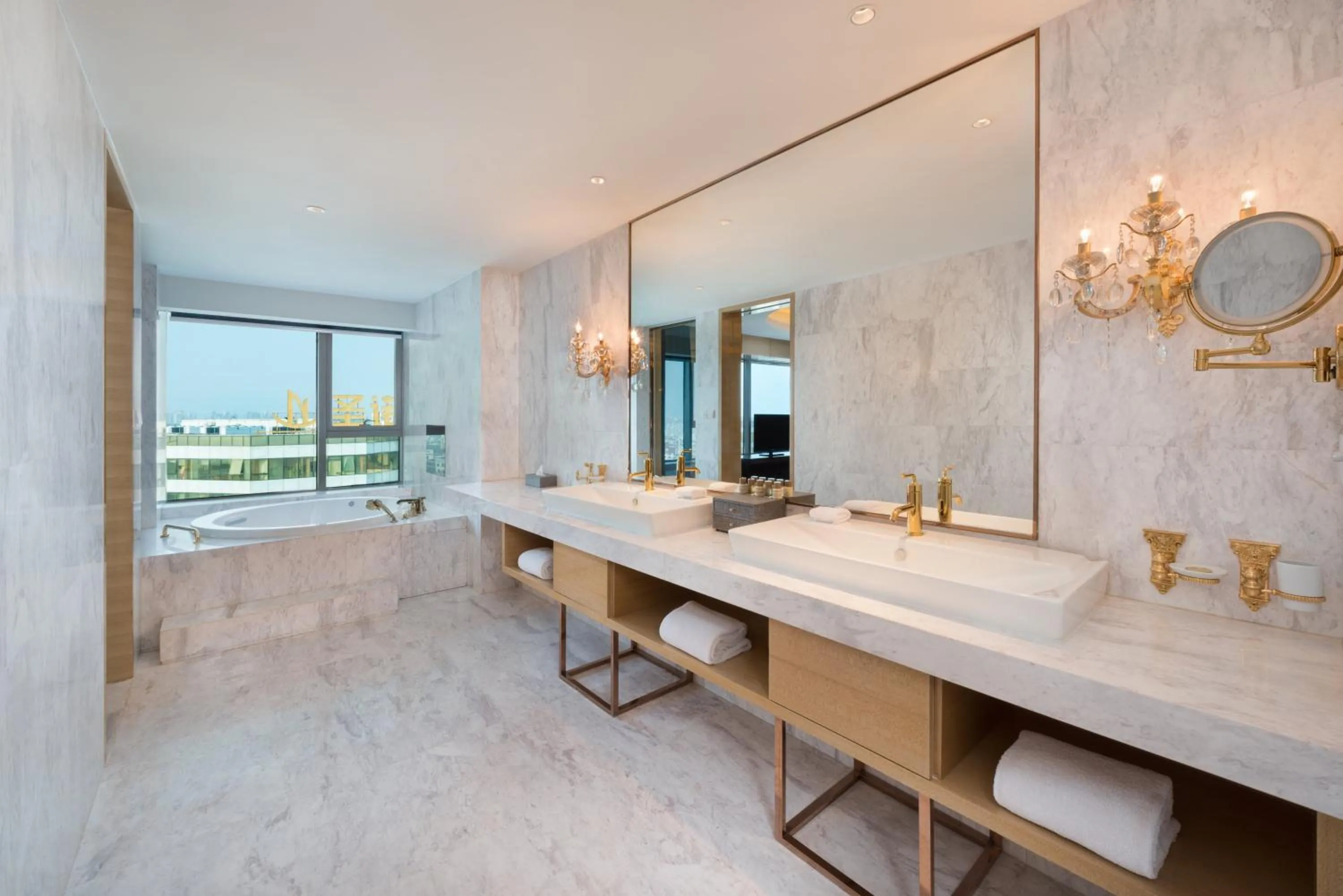 Bathroom in Crowne Plaza Shanghai Noah Square by IHG