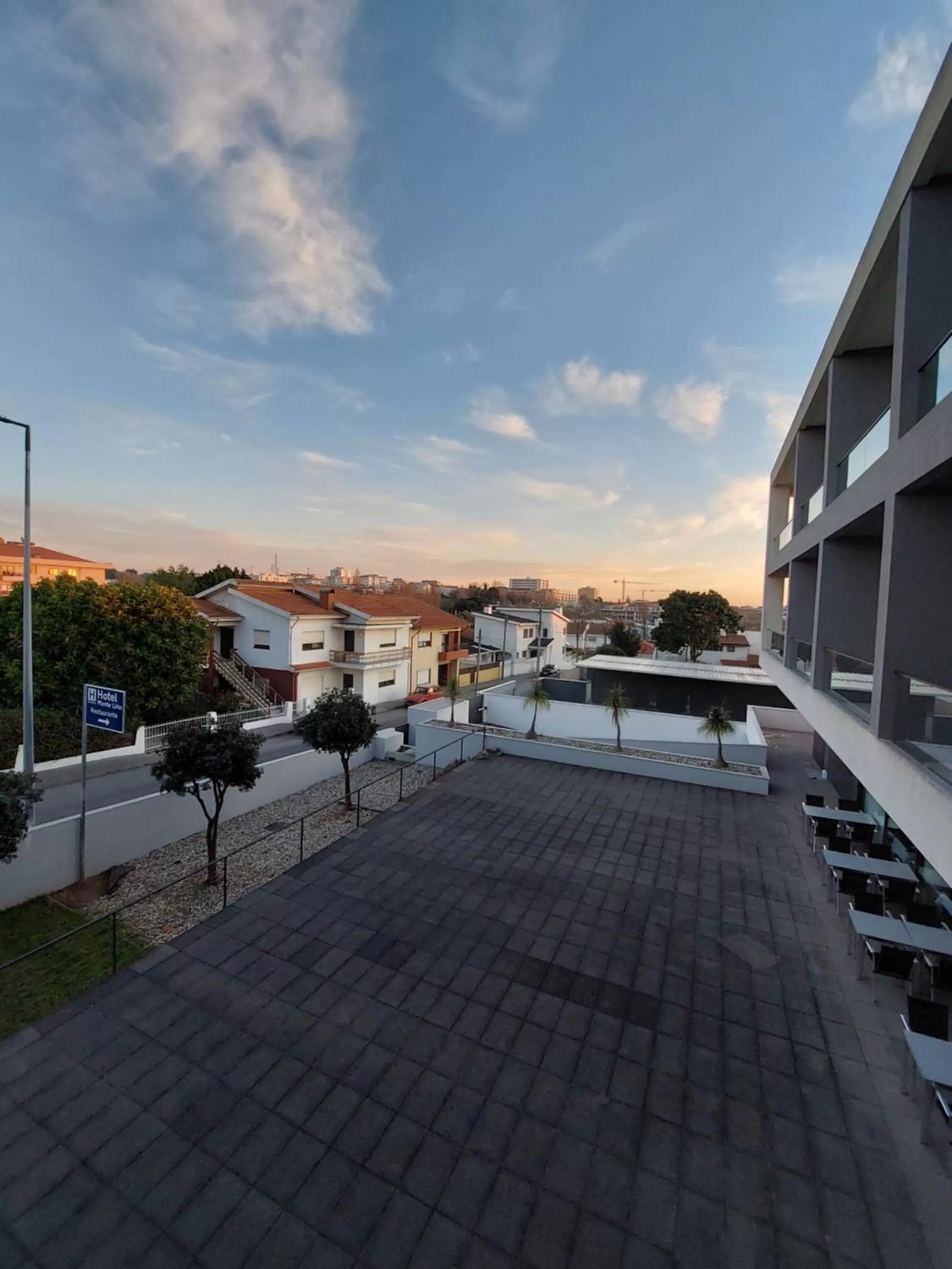 Restaurant/places to eat in Hotel Monte Lírio