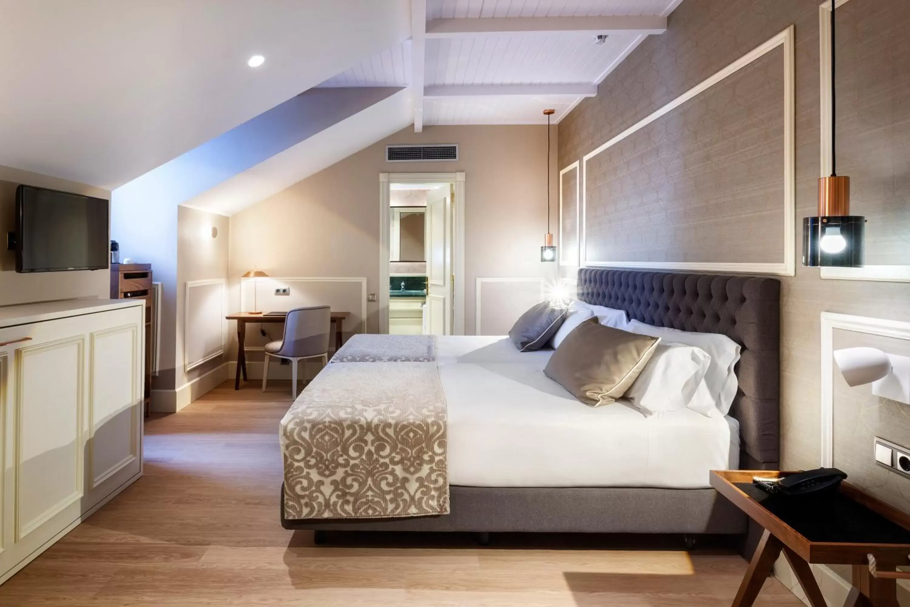 Catalonia Las Cortes Catalonia Las Cortes