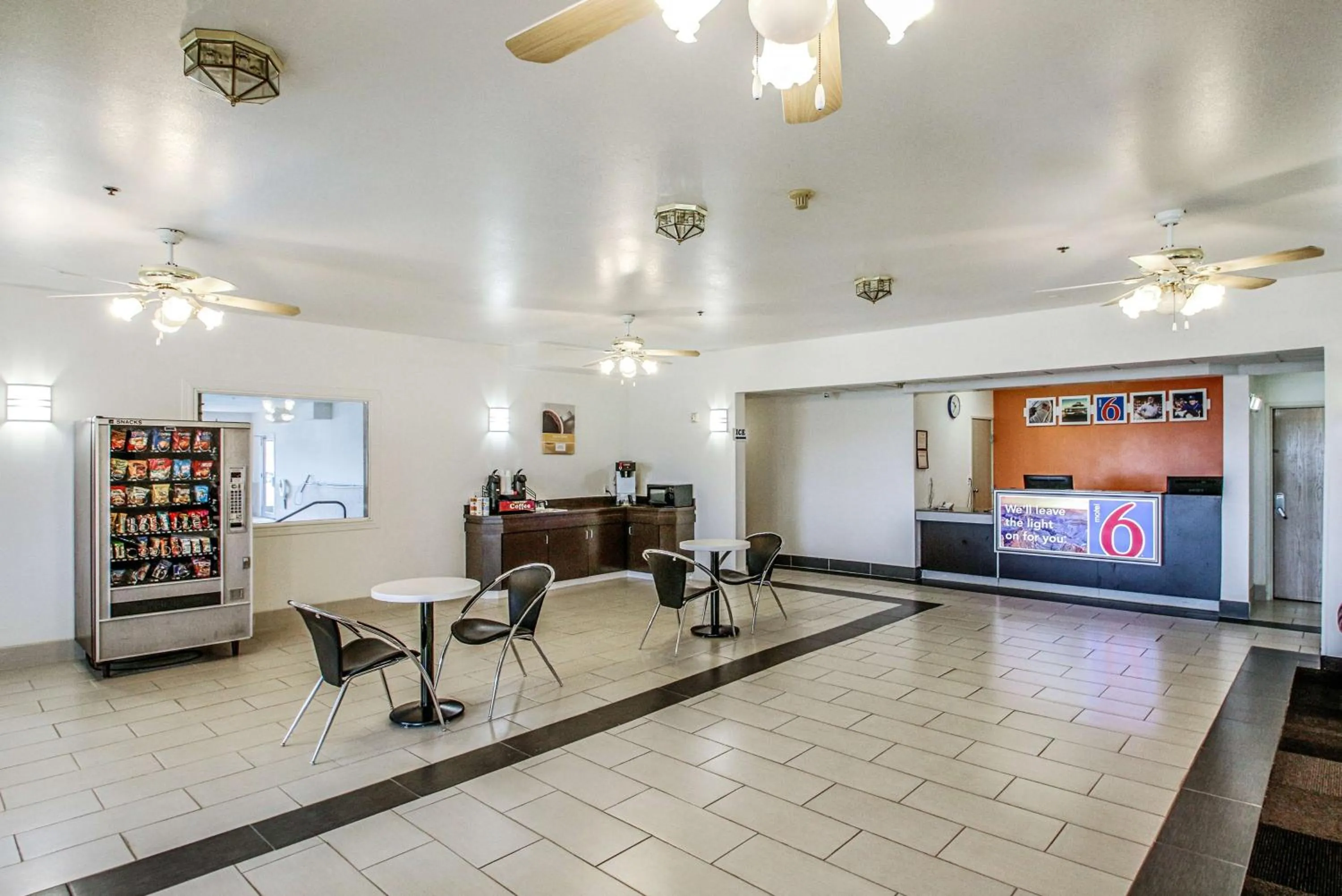 Lobby or reception in Motel 6-Nephi, UT