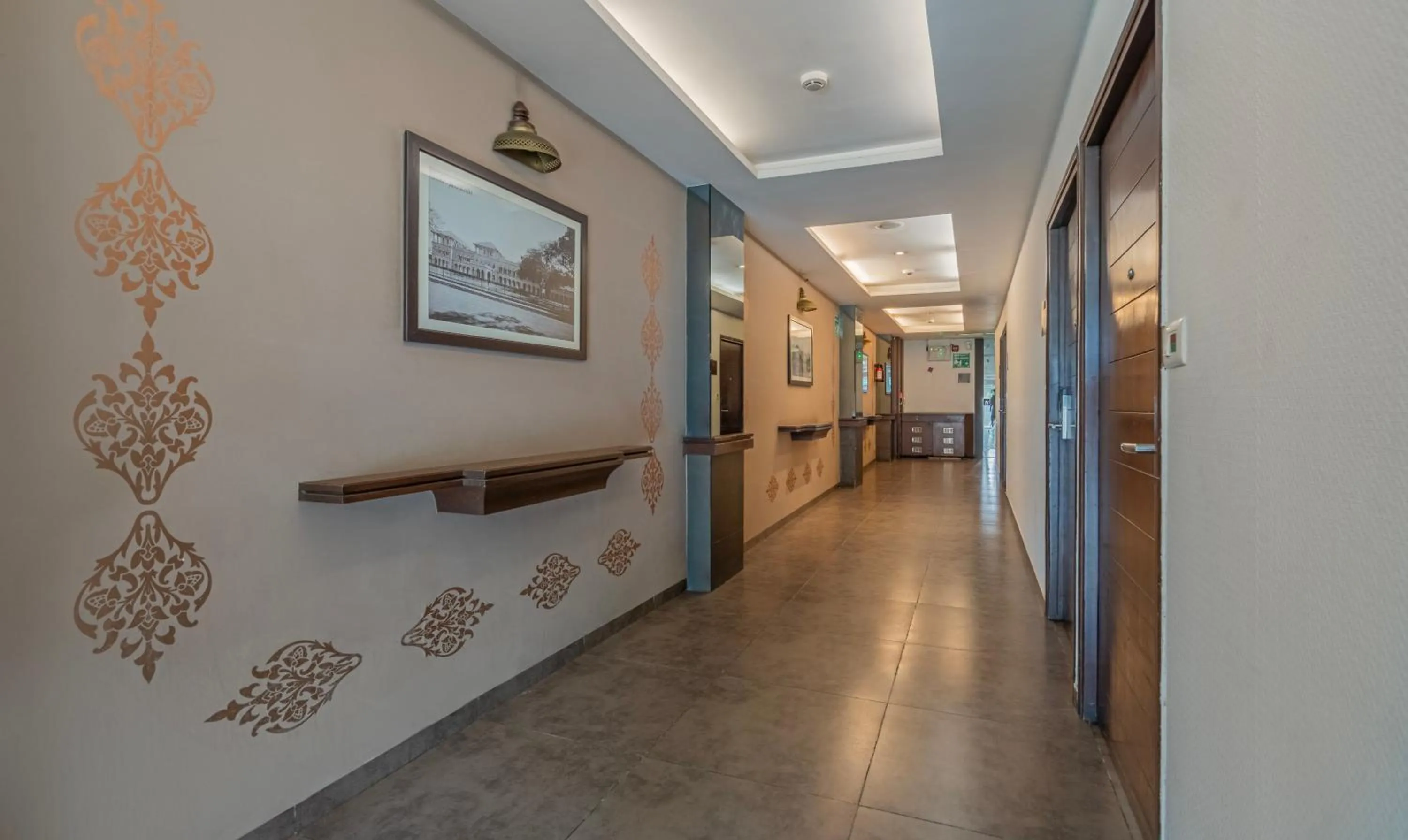 Hotel Casa, Vadodara