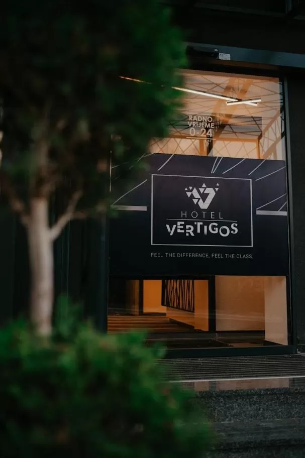 Property building in Hotel Vertigos