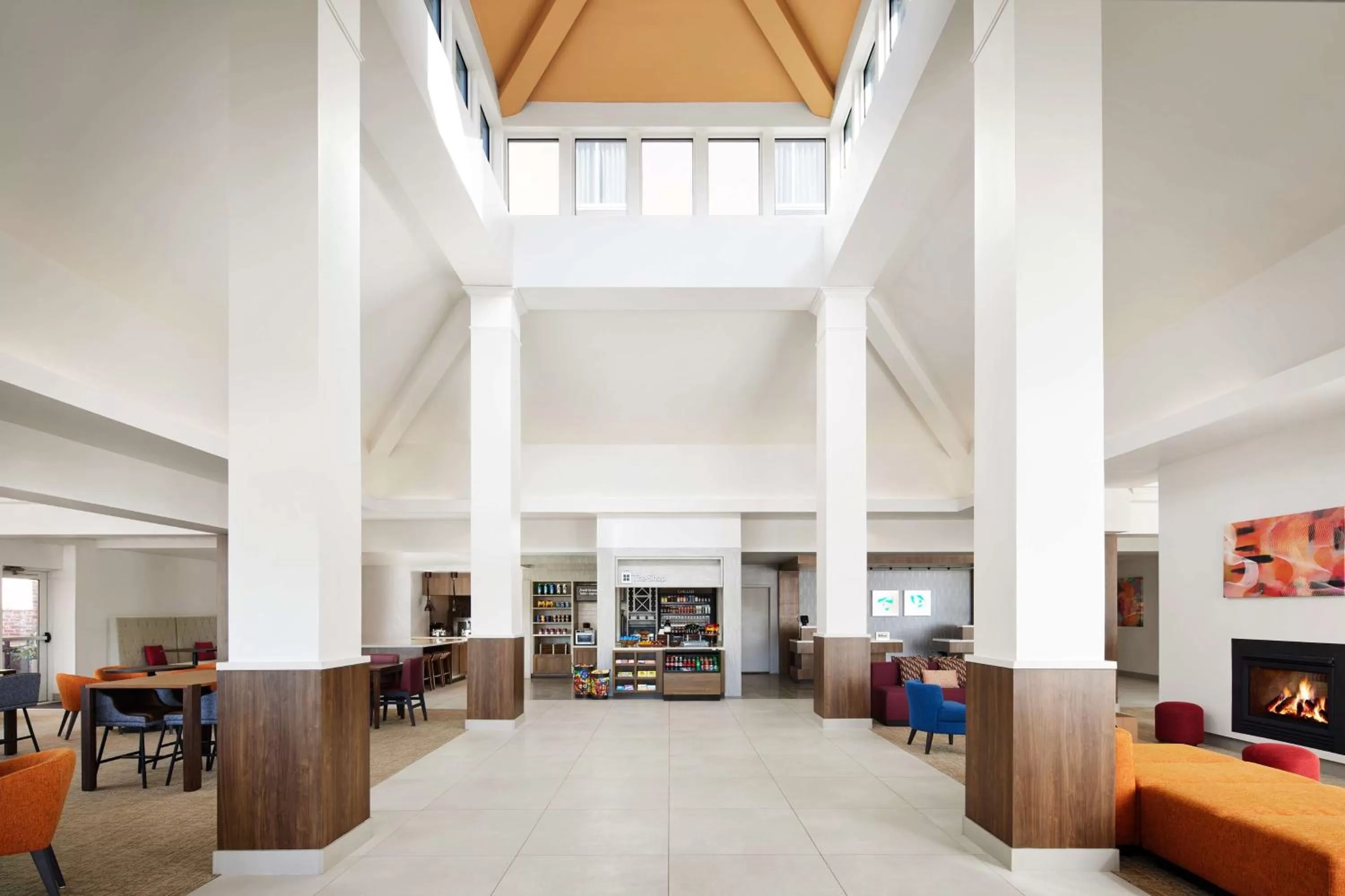 Lobby or reception in Hilton Garden Inn Providence Airport/Warwick