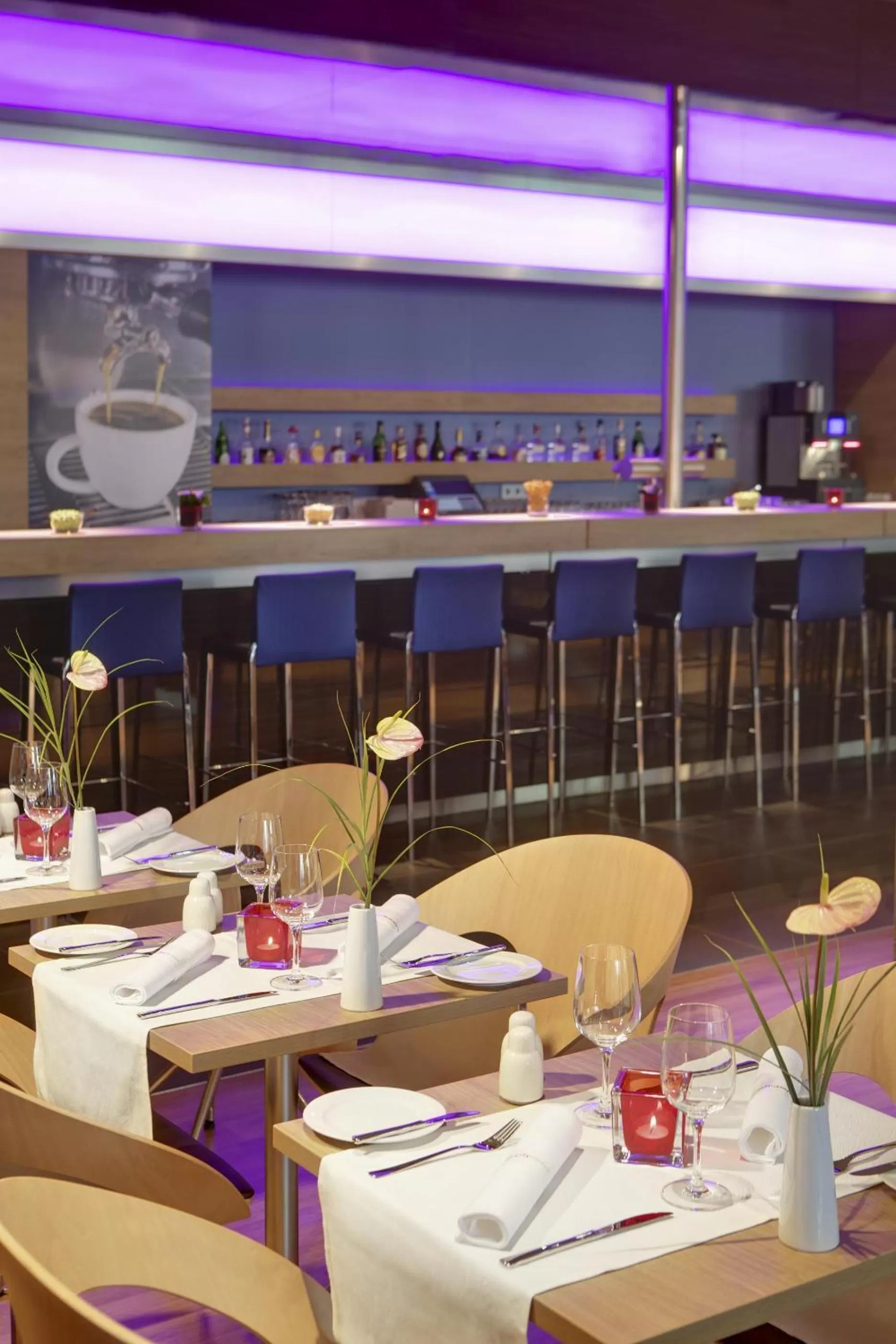 Restaurant/places to eat in IntercityHotel Bonn