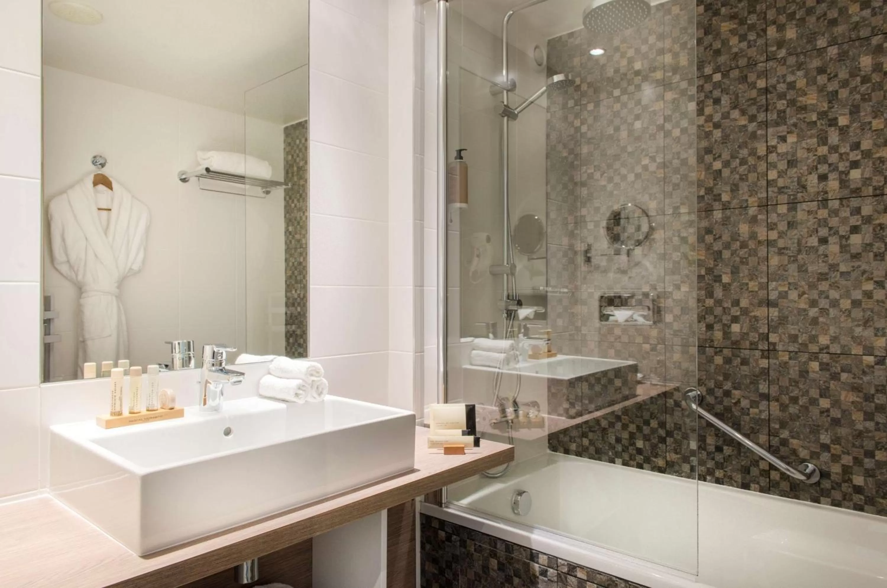Bathroom in Best Western Plus Paris Saclay