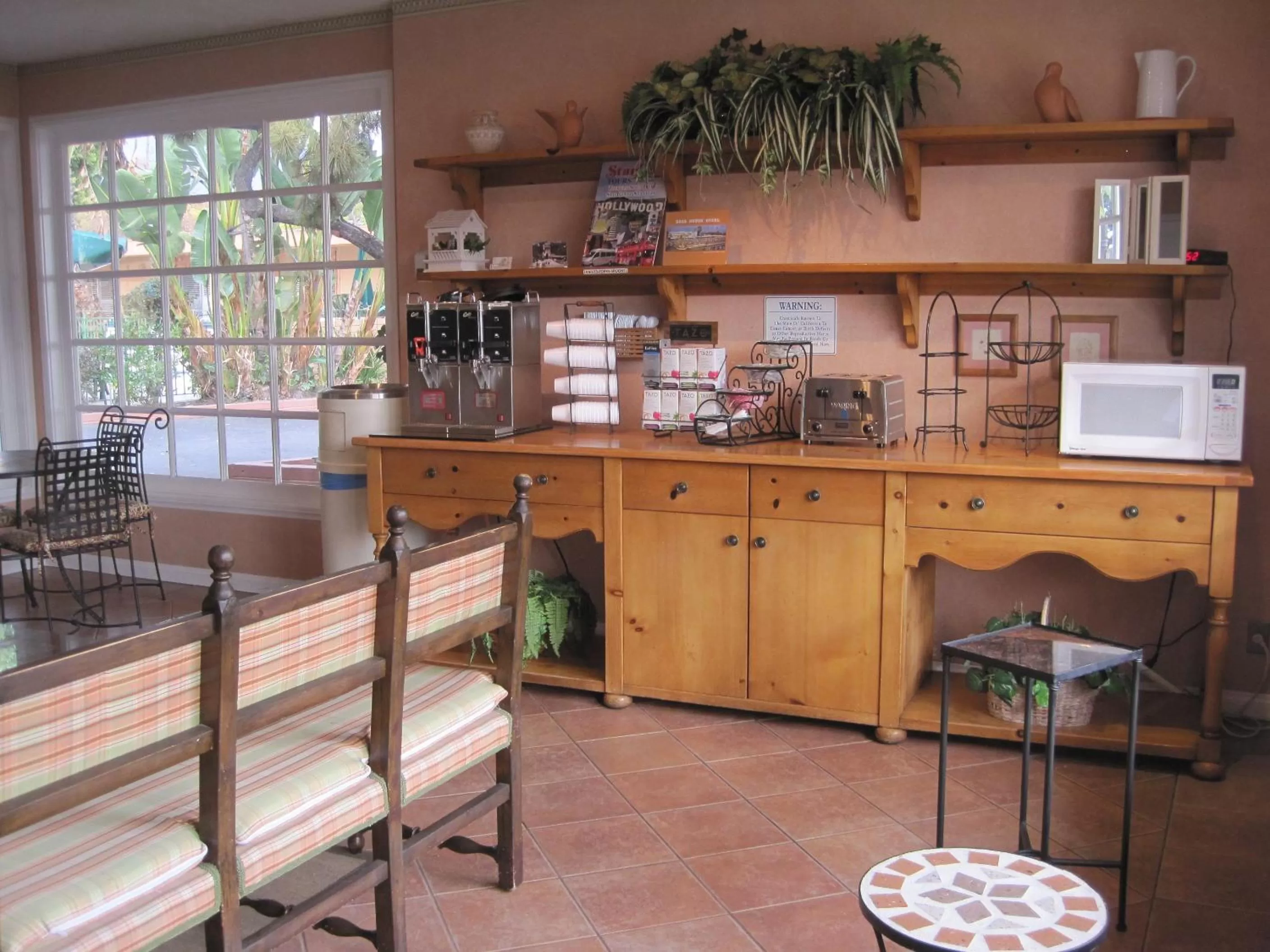 Lobby or reception in Saga Motor Hotel Pasadena