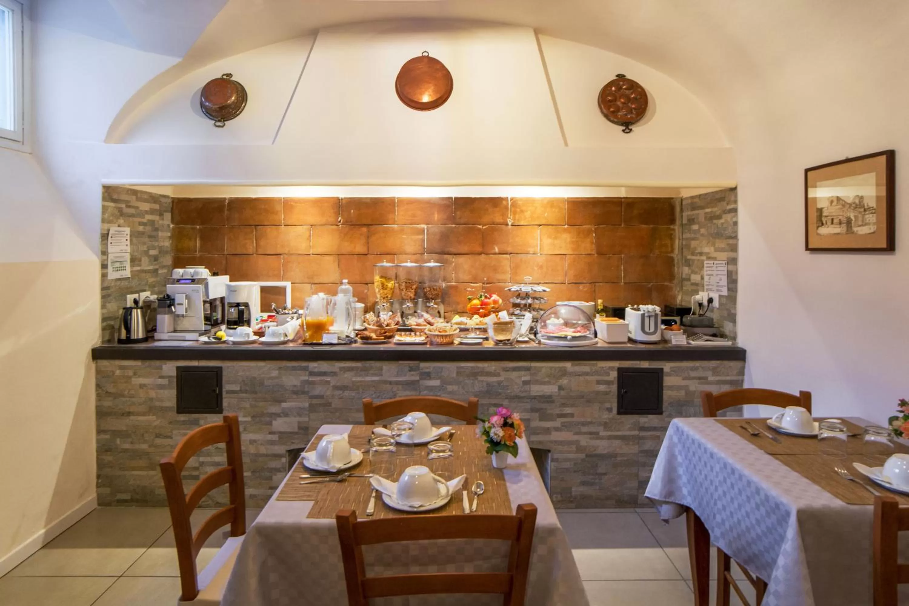 Continental breakfast in Dimora Salviati