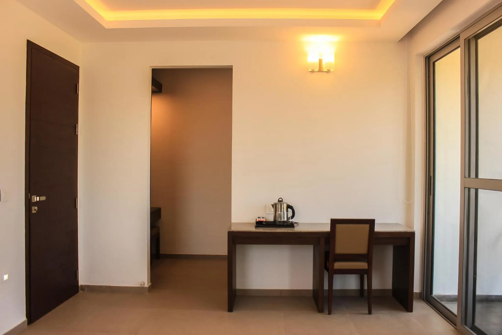 Seating area in Silver Mist