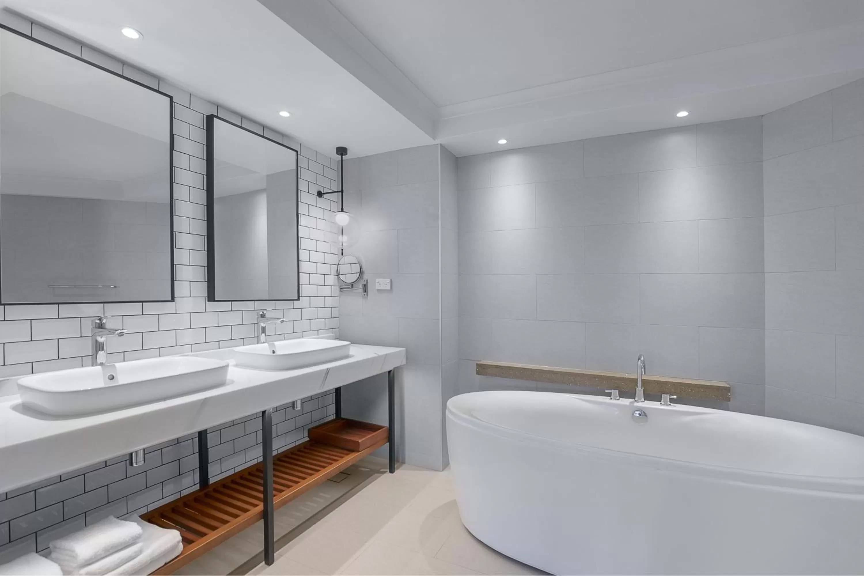 Bathroom in Sheraton Fiji Golf & Beach Resort