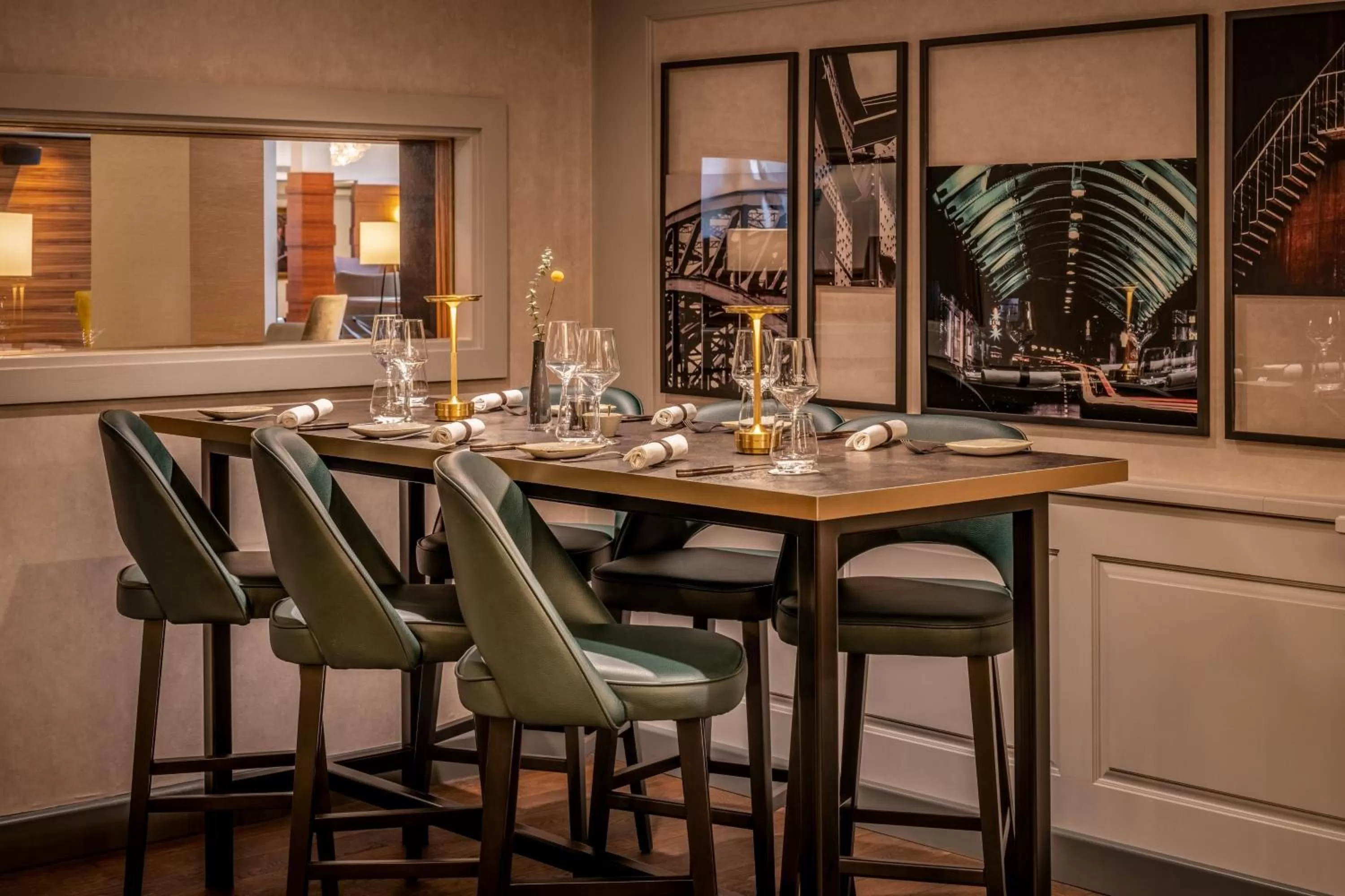 Restaurant/places to eat in Cologne Marriott Hotel