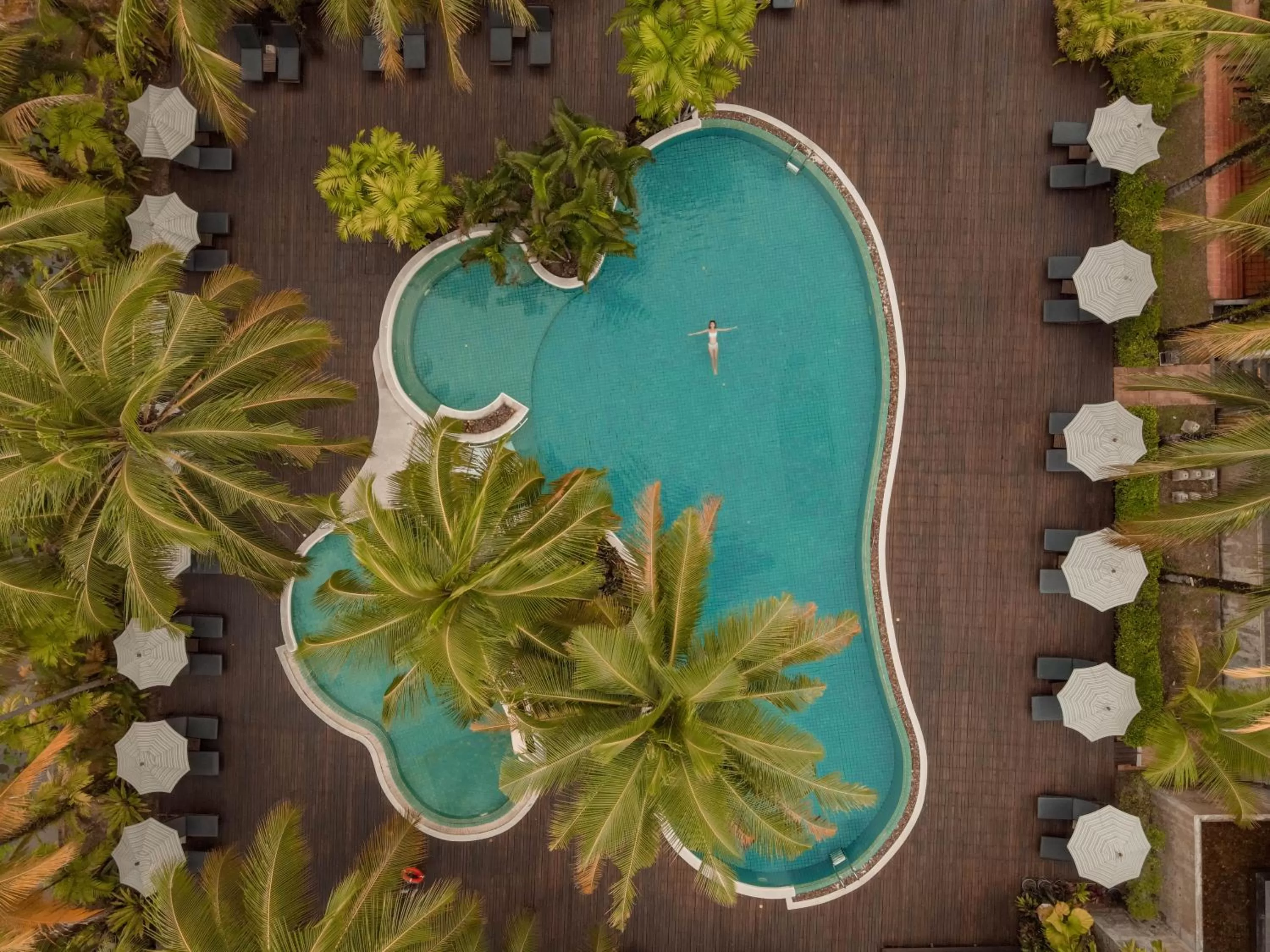 Swimming pool in Khaolak Bhandari Resort & Spa