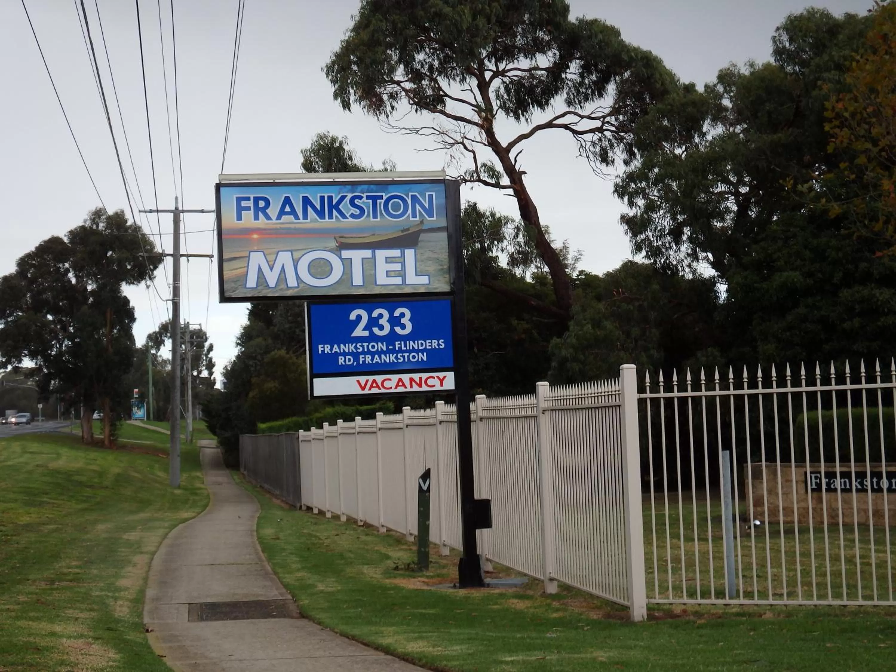 Property logo or sign in Frankston Motel