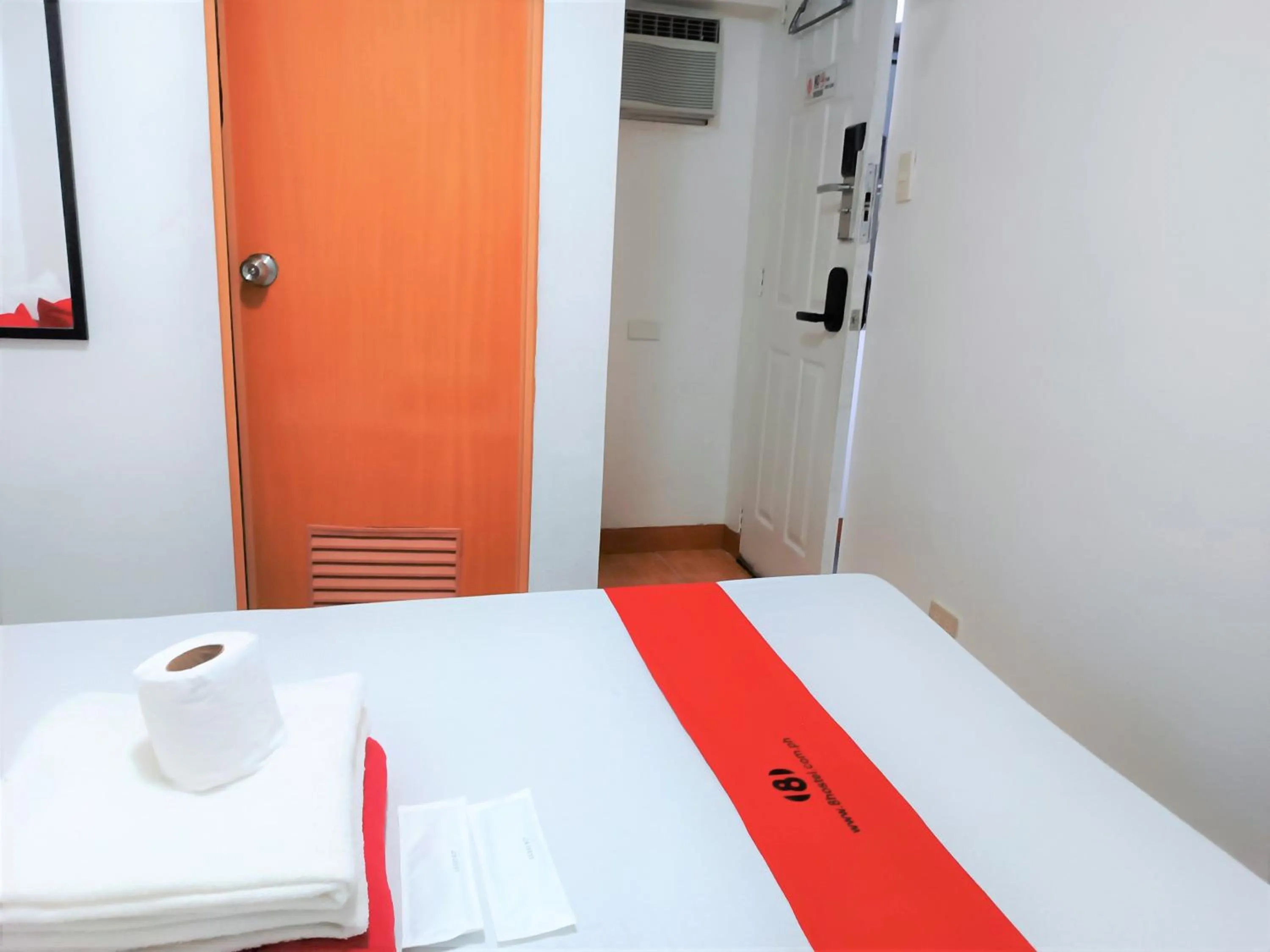 Bedroom, Bed in 8Hostel