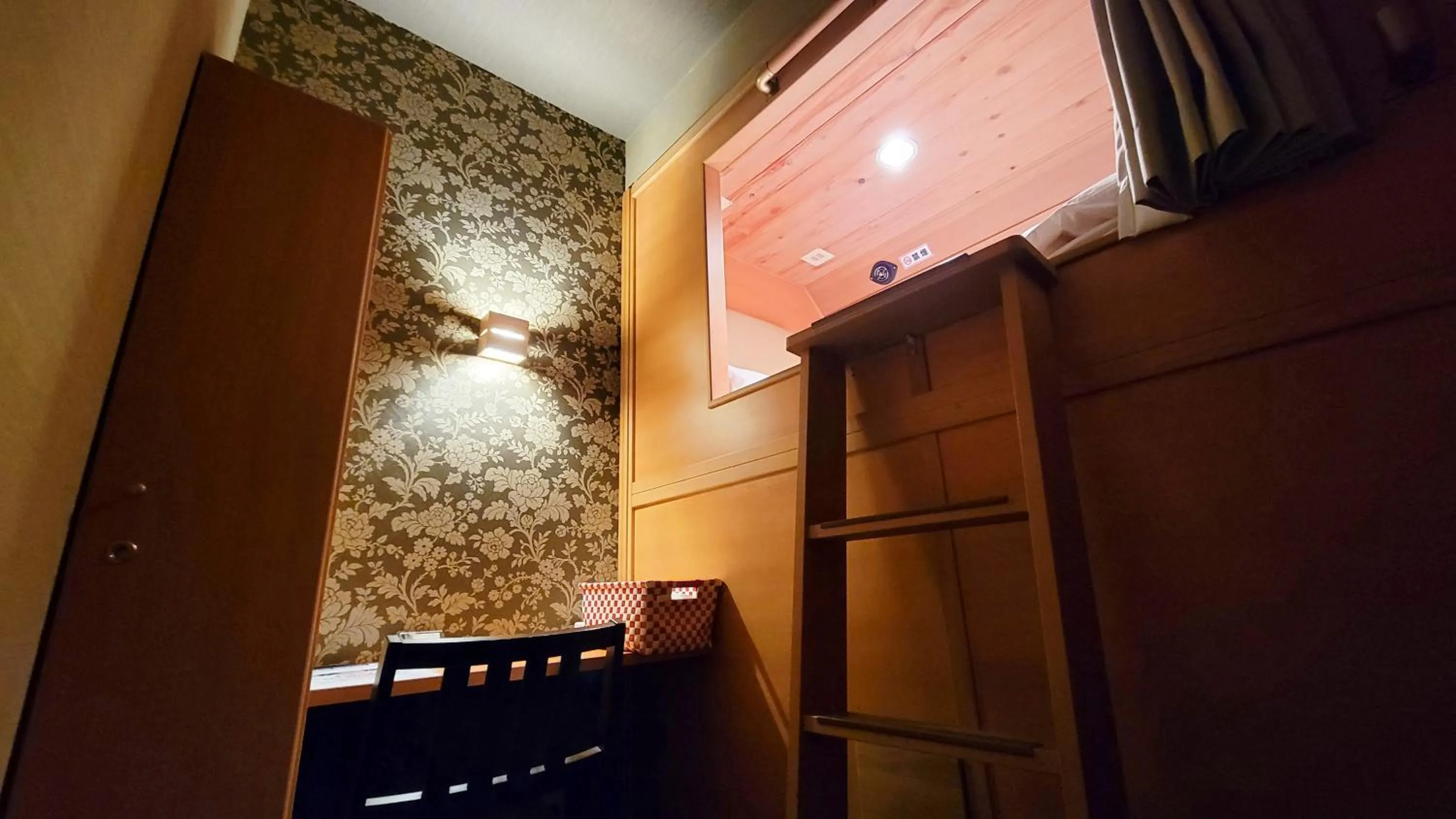 Hotel Palms Tenmonkan