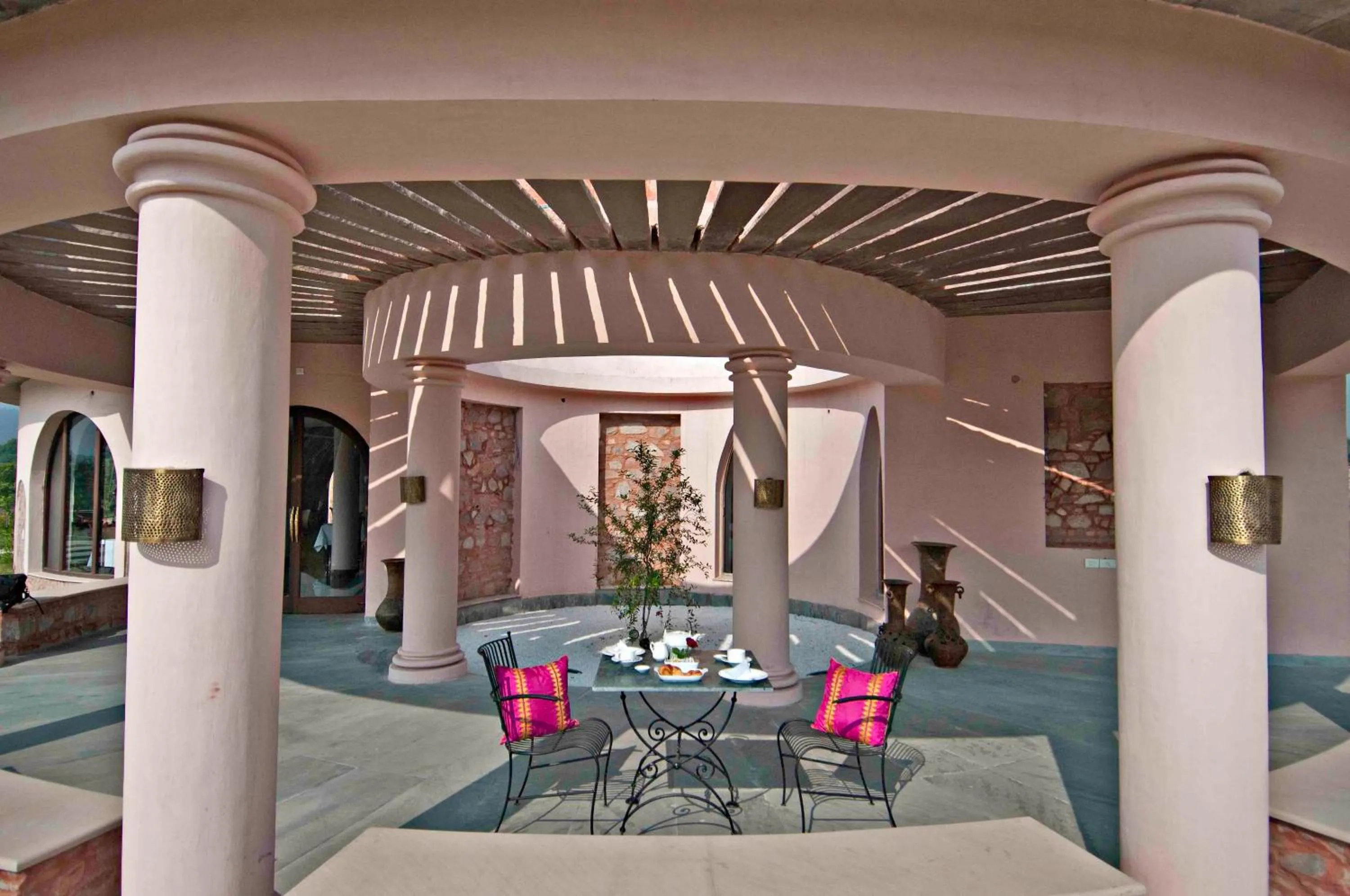 Restaurant/places to eat in Tree of Life Resort & Spa Jaipur