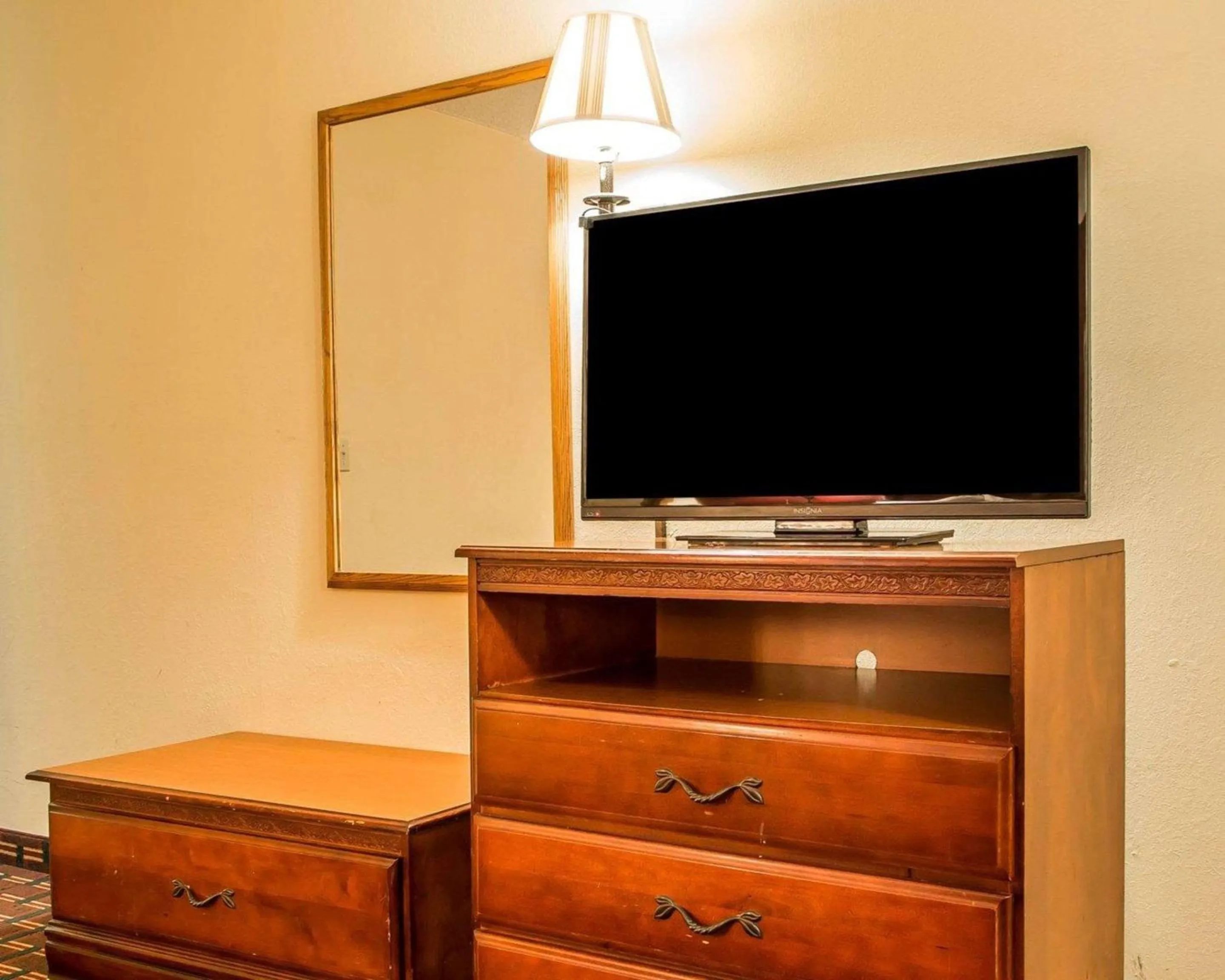 Photo of the whole room in Rodeway Inn Montpelier